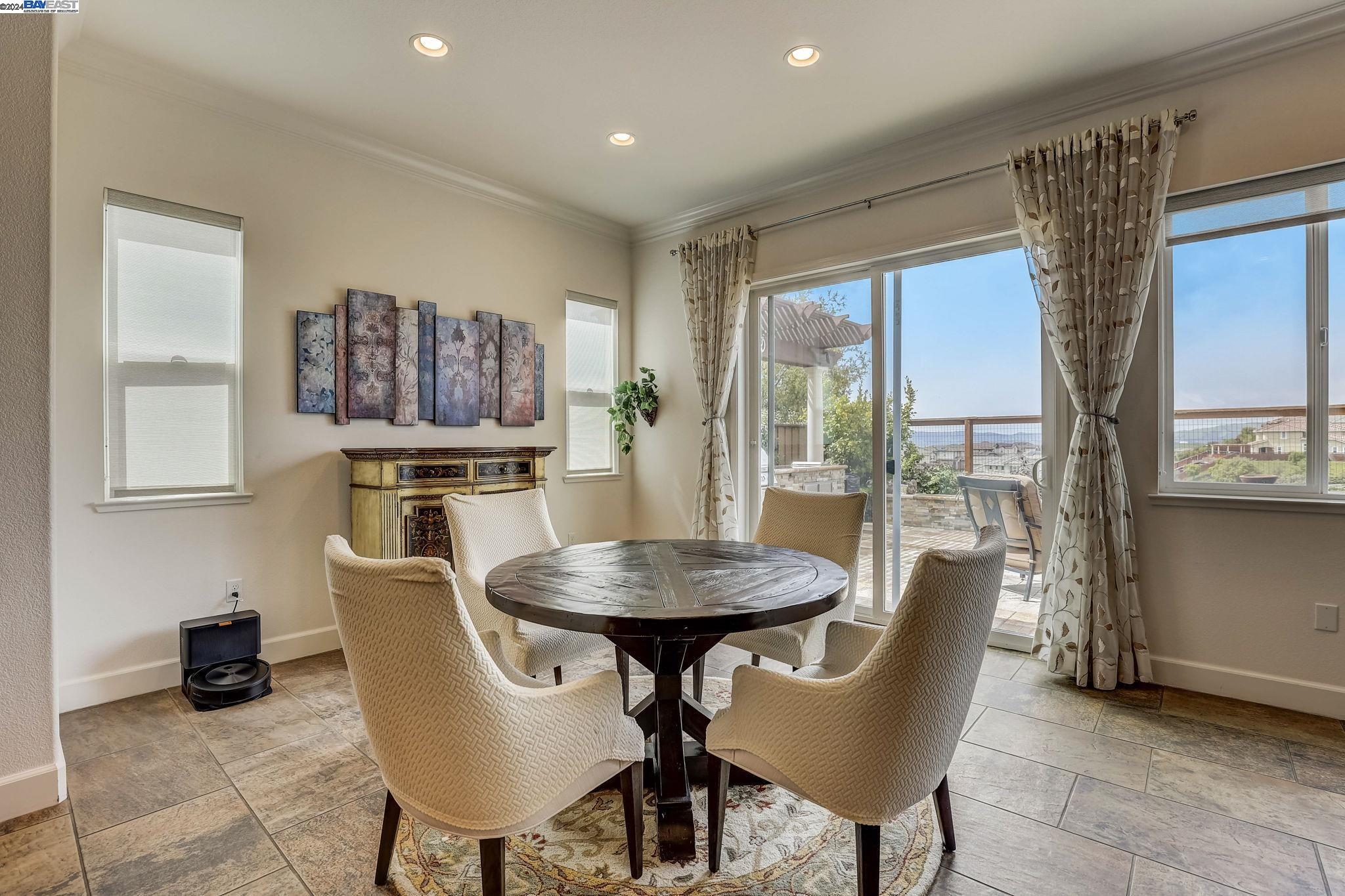 5008 Volterra Ct