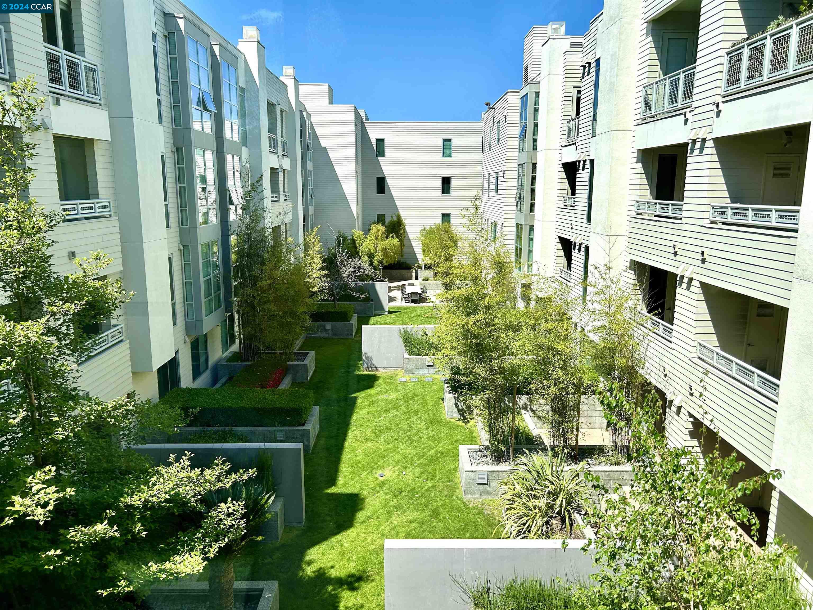 1655 N California Blvd # 330