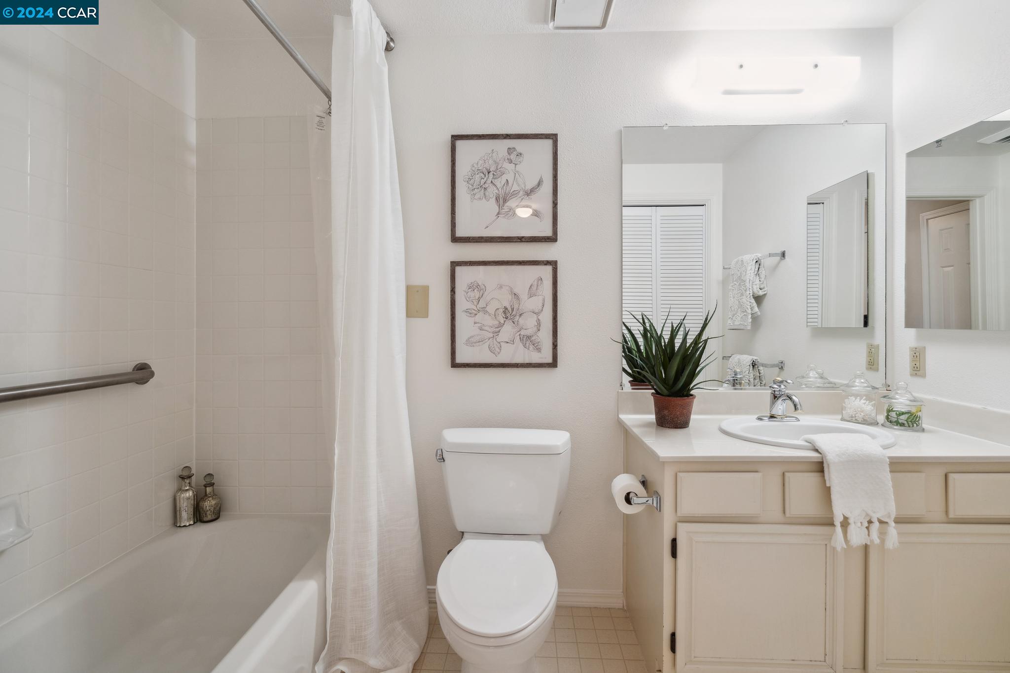 1840 Tice Creek # 2405