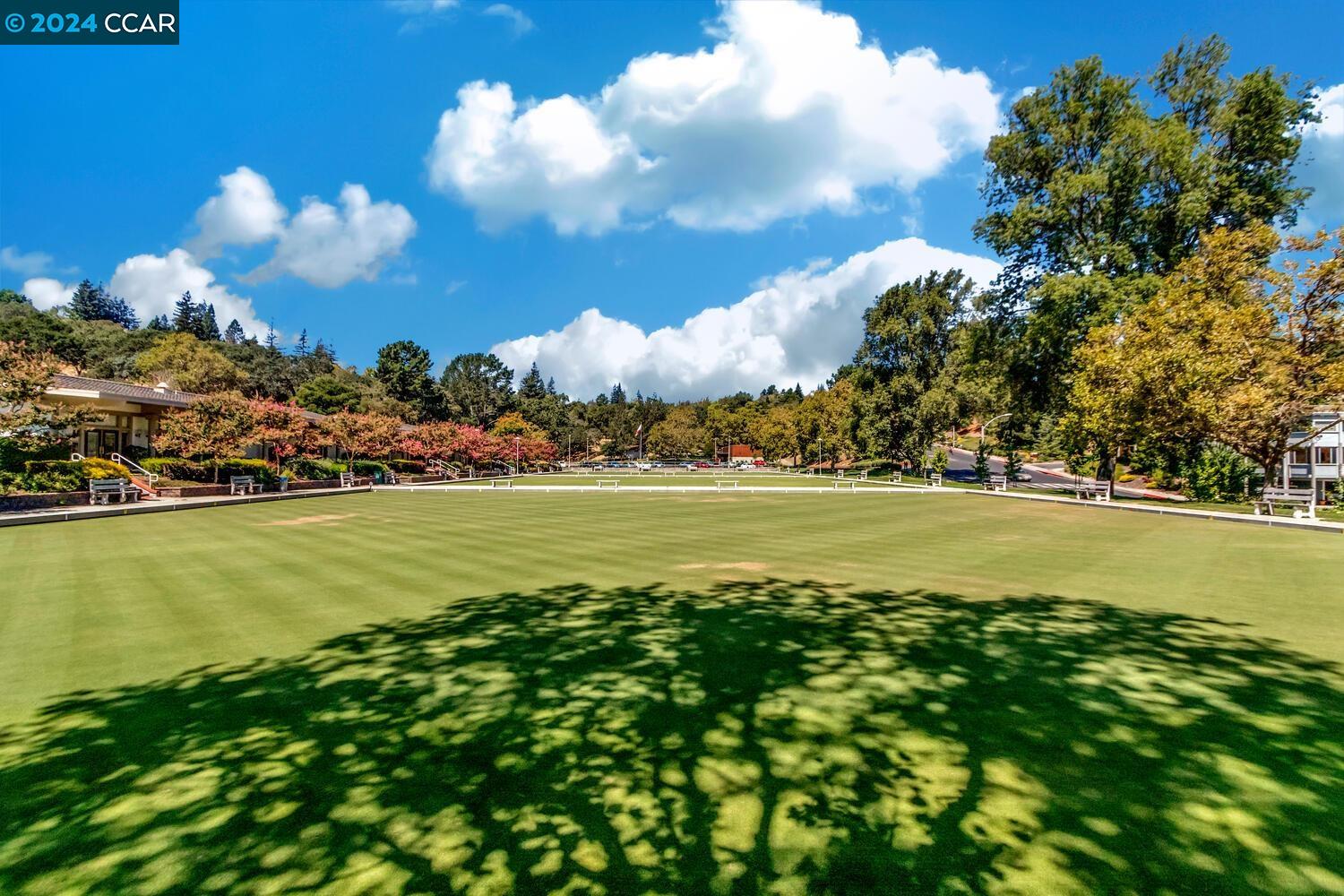 1840 Tice Creek # 2405