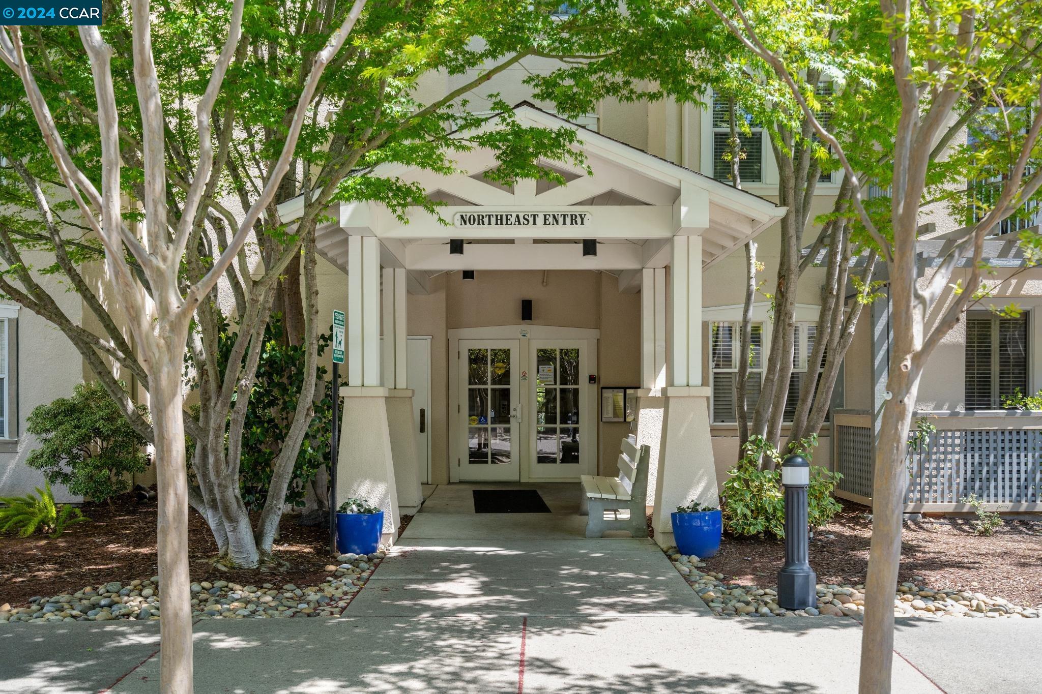 1840 Tice Creek # 2405