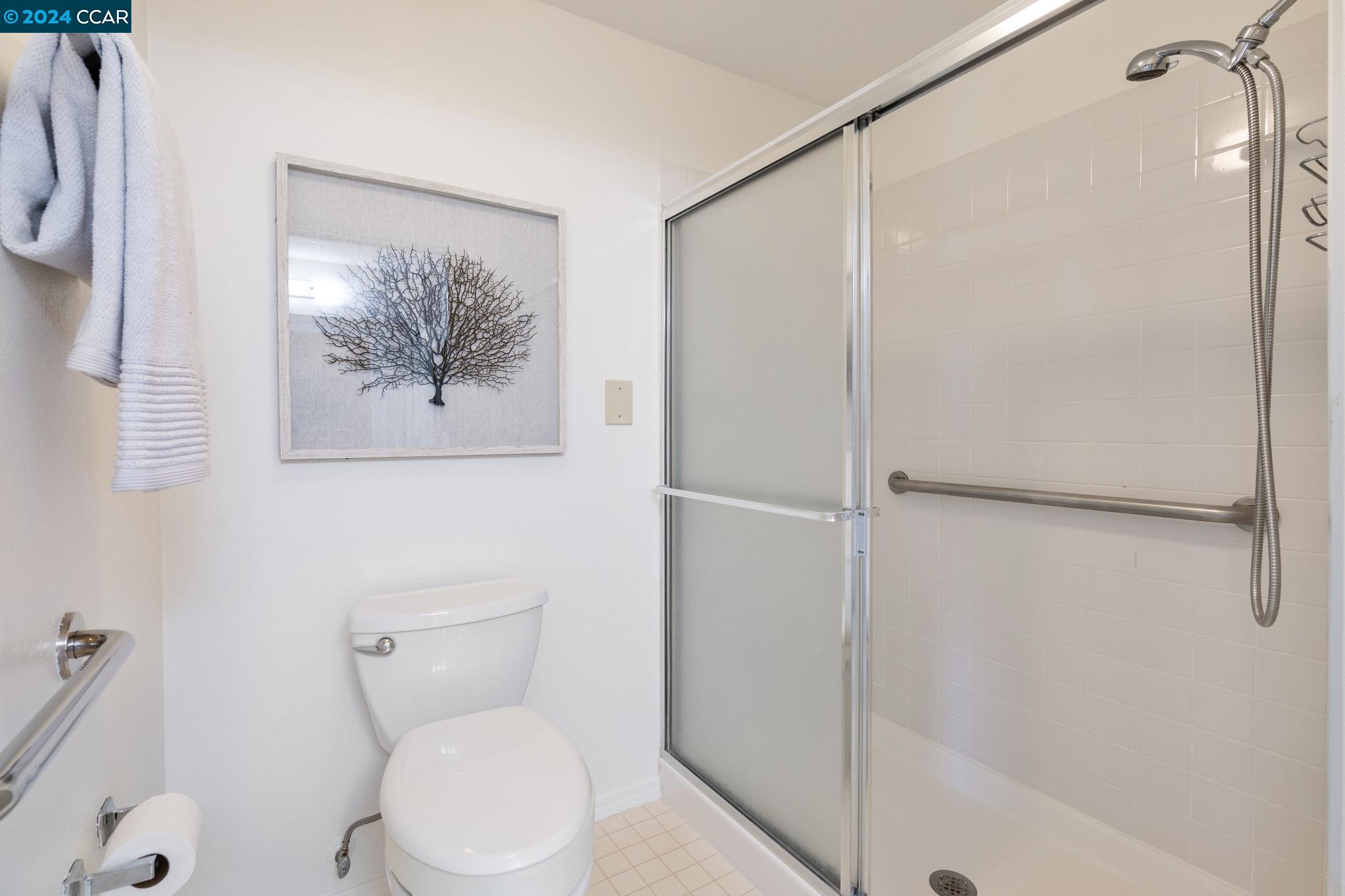 1840 Tice Creek # 2405