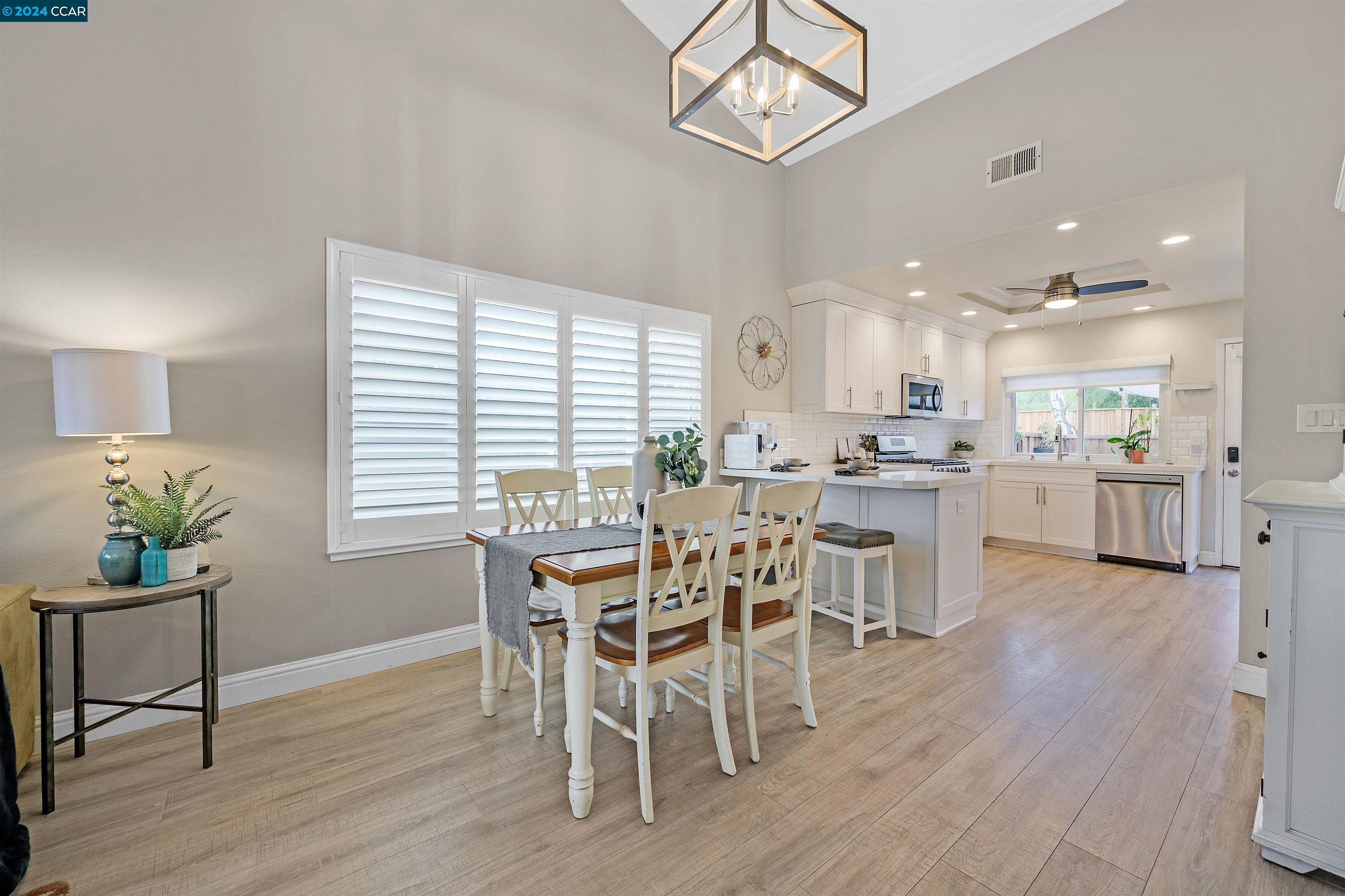 1482 Greenlawn Dr, Danville 94526