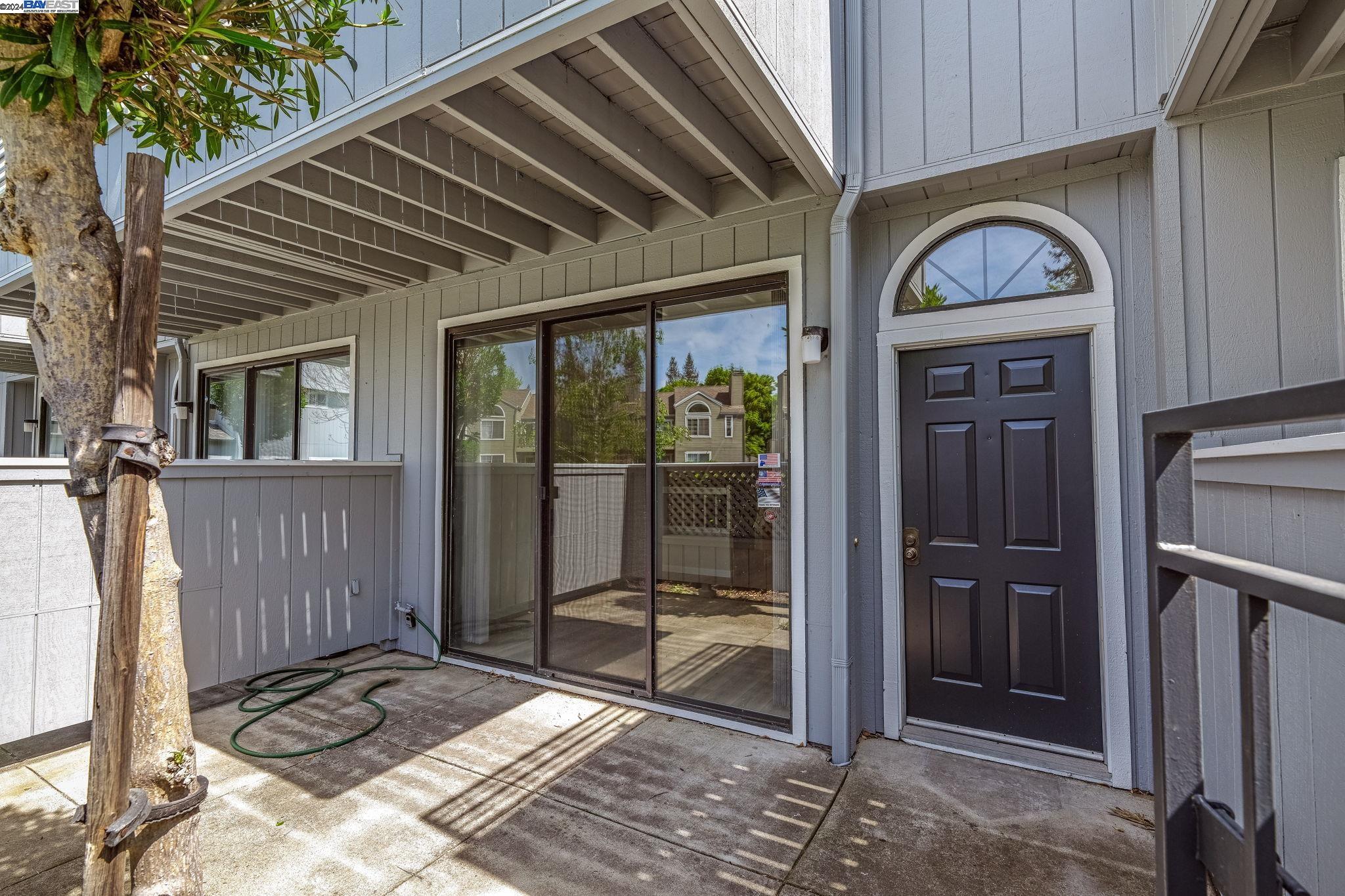 342 Rock Creek Way