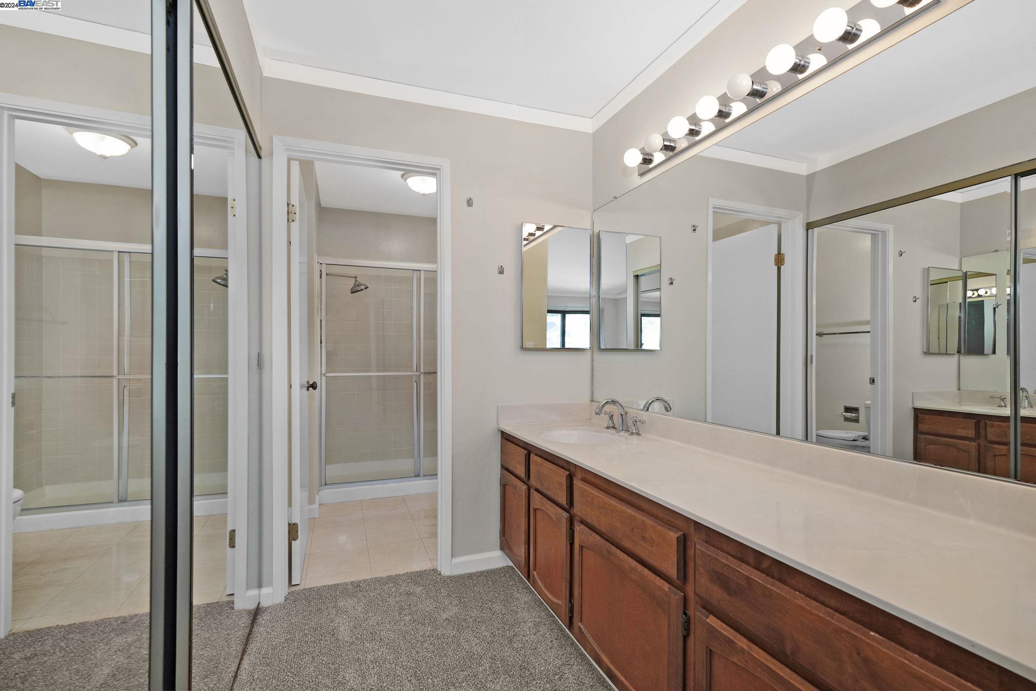 342 Rock Creek Way