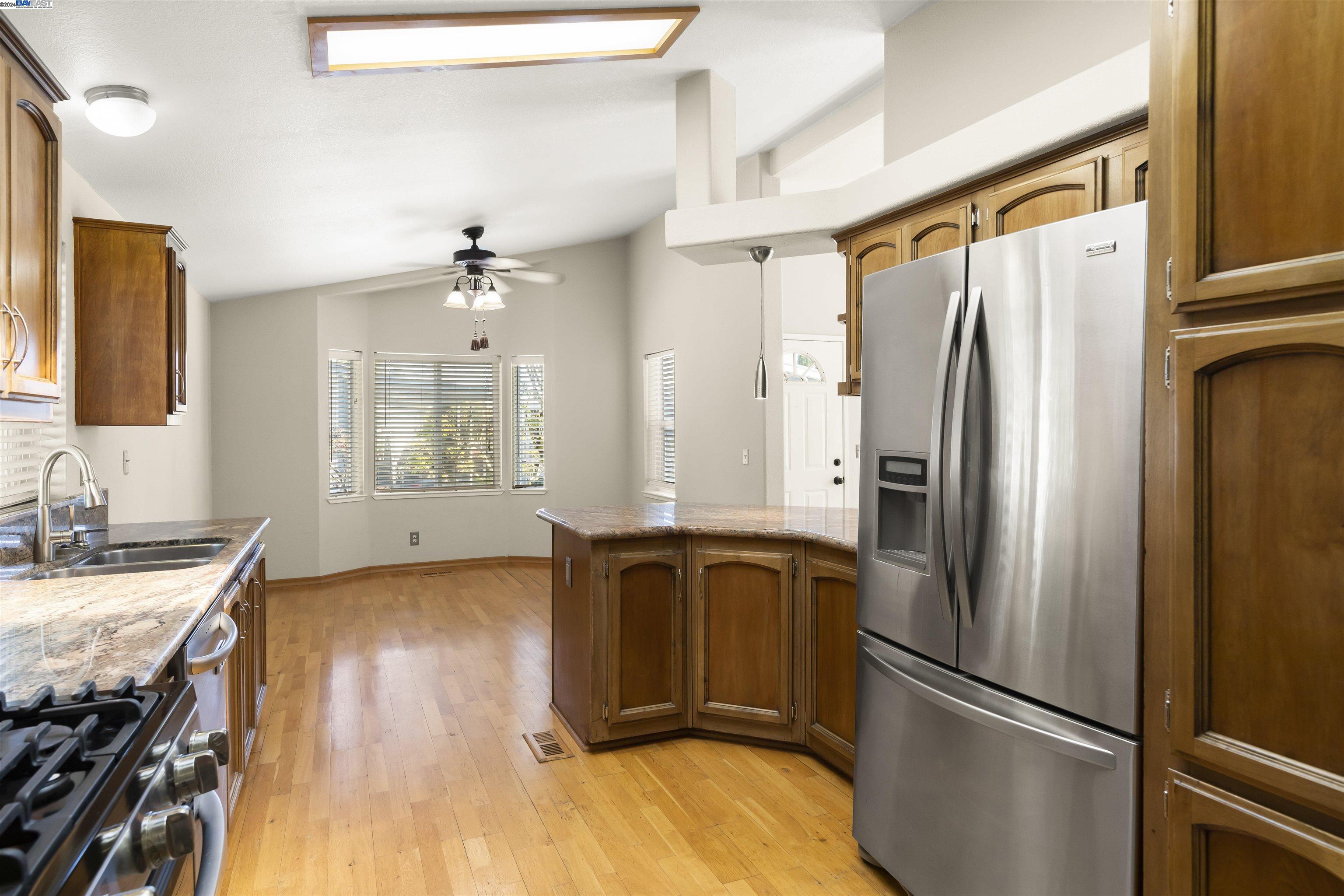 45 Timber Cove Dr
