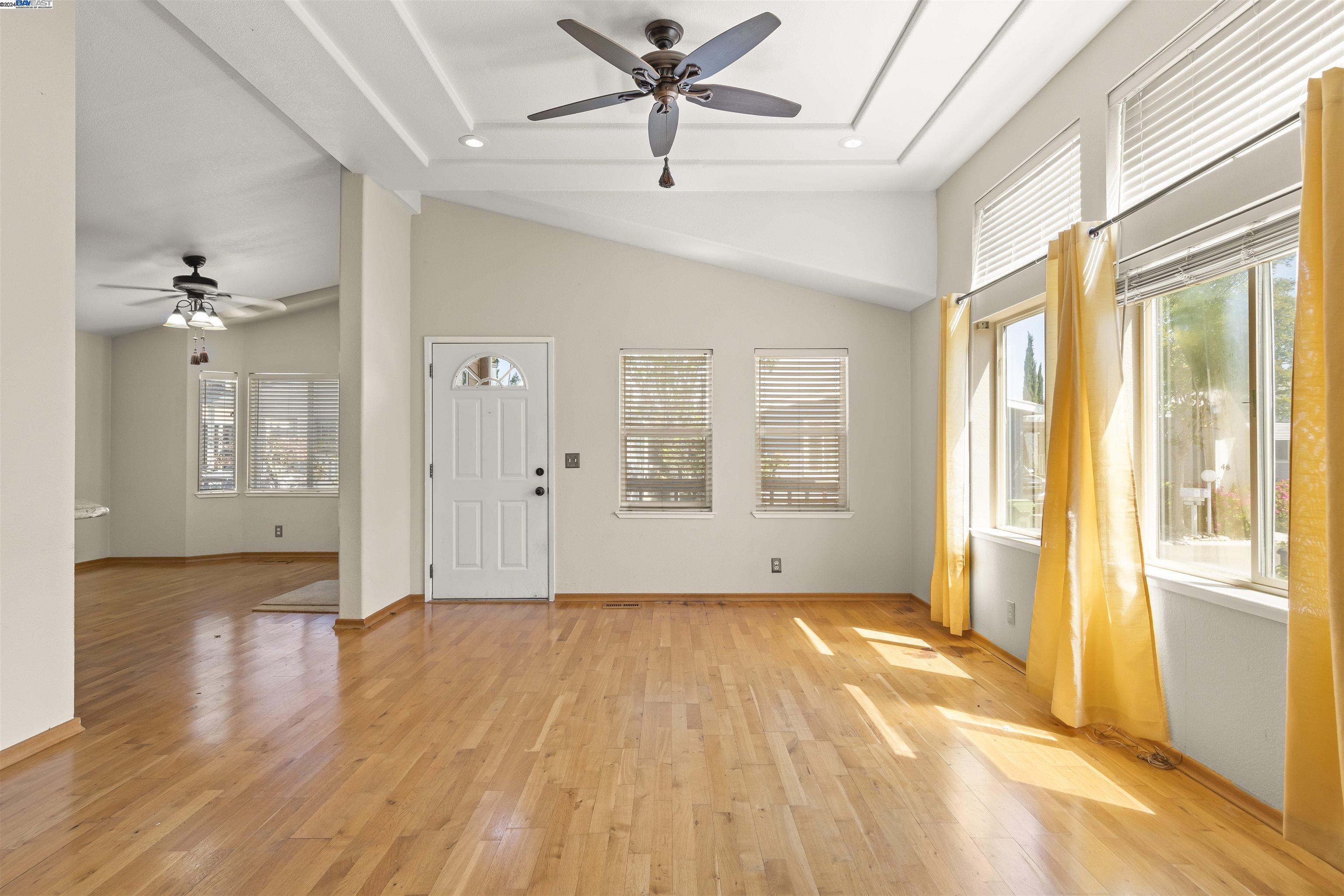 45 Timber Cove Dr