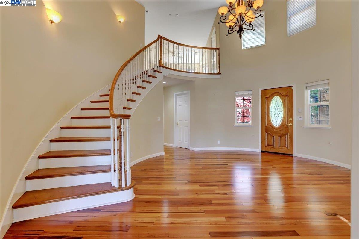 13743 Strawberry Cir