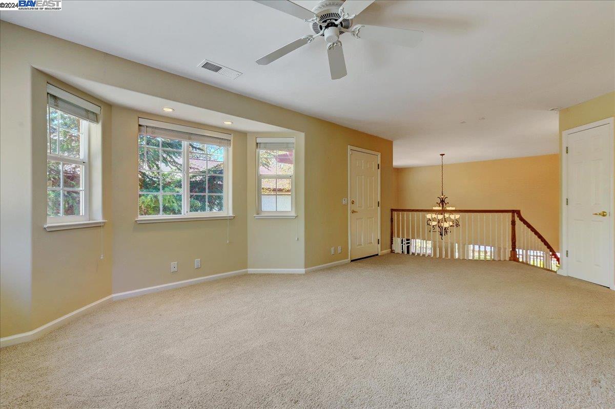 13743 Strawberry Cir