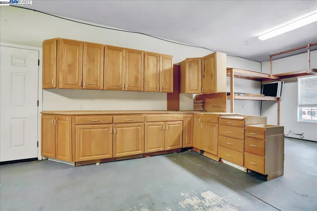 13743 Strawberry Cir