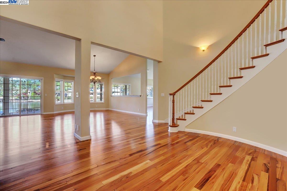 13743 Strawberry Cir