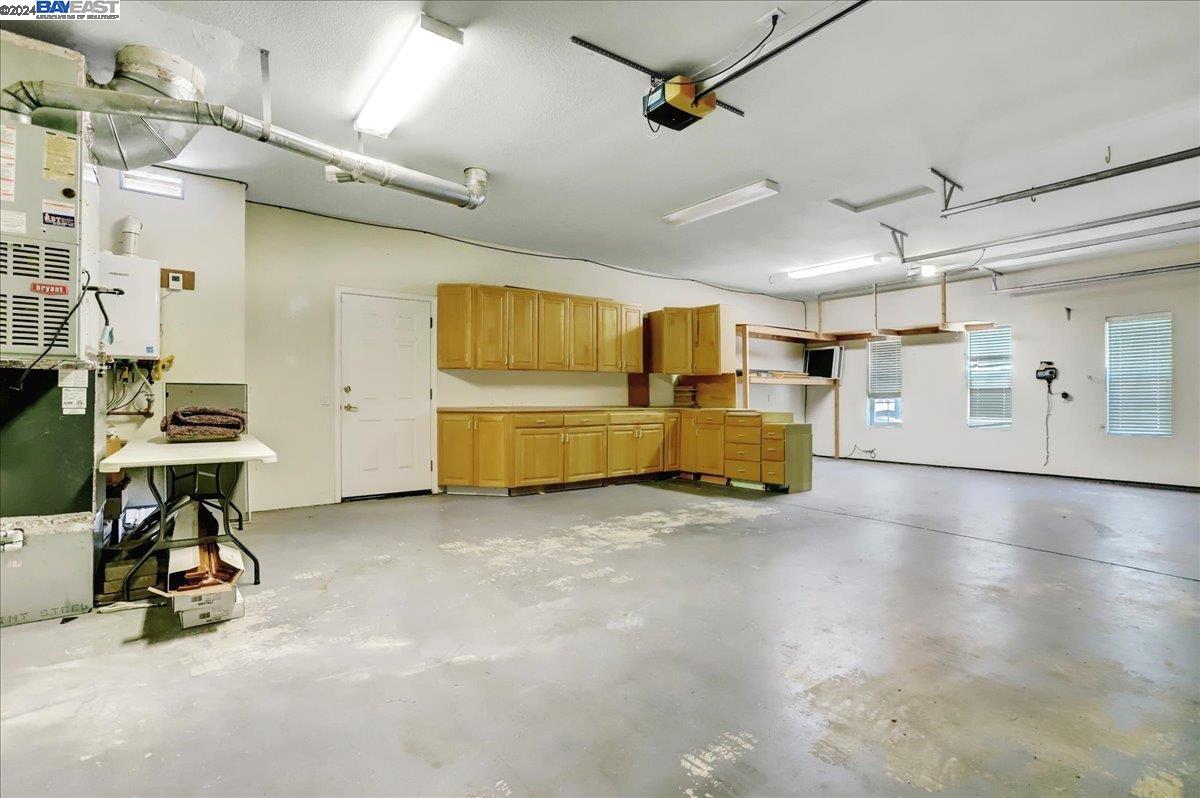13743 Strawberry Cir
