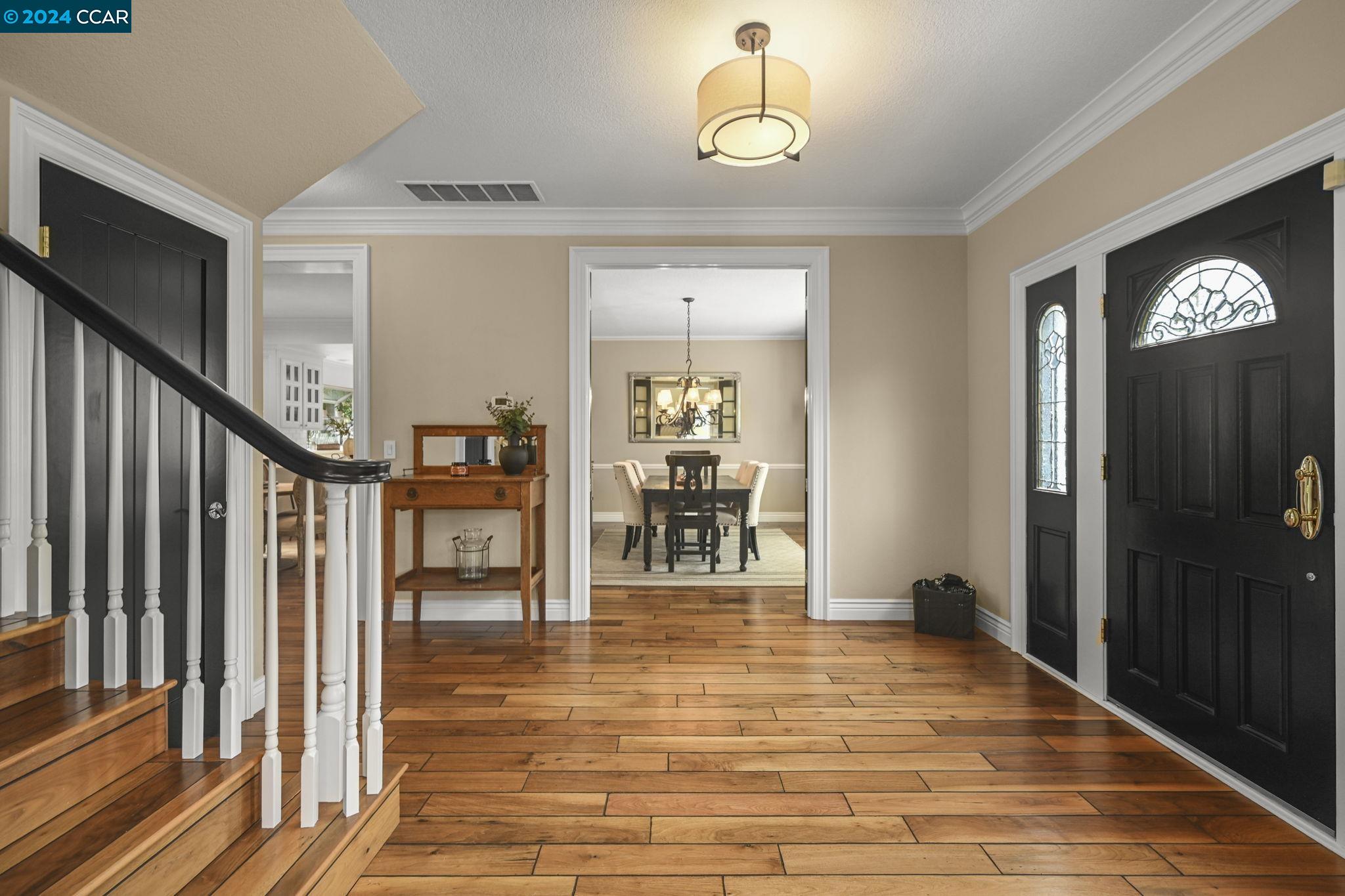 312 Red Maple Dr