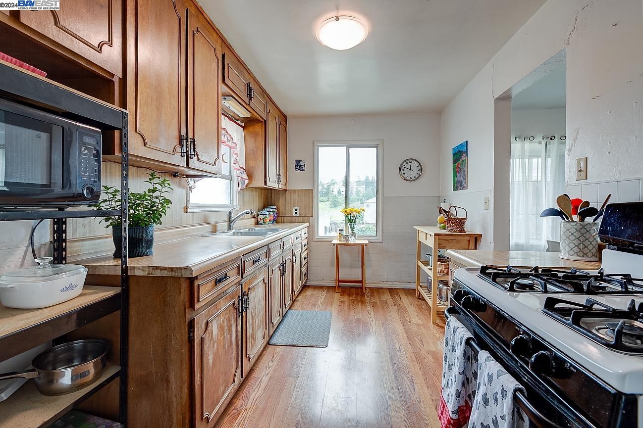 21179 Locust St.