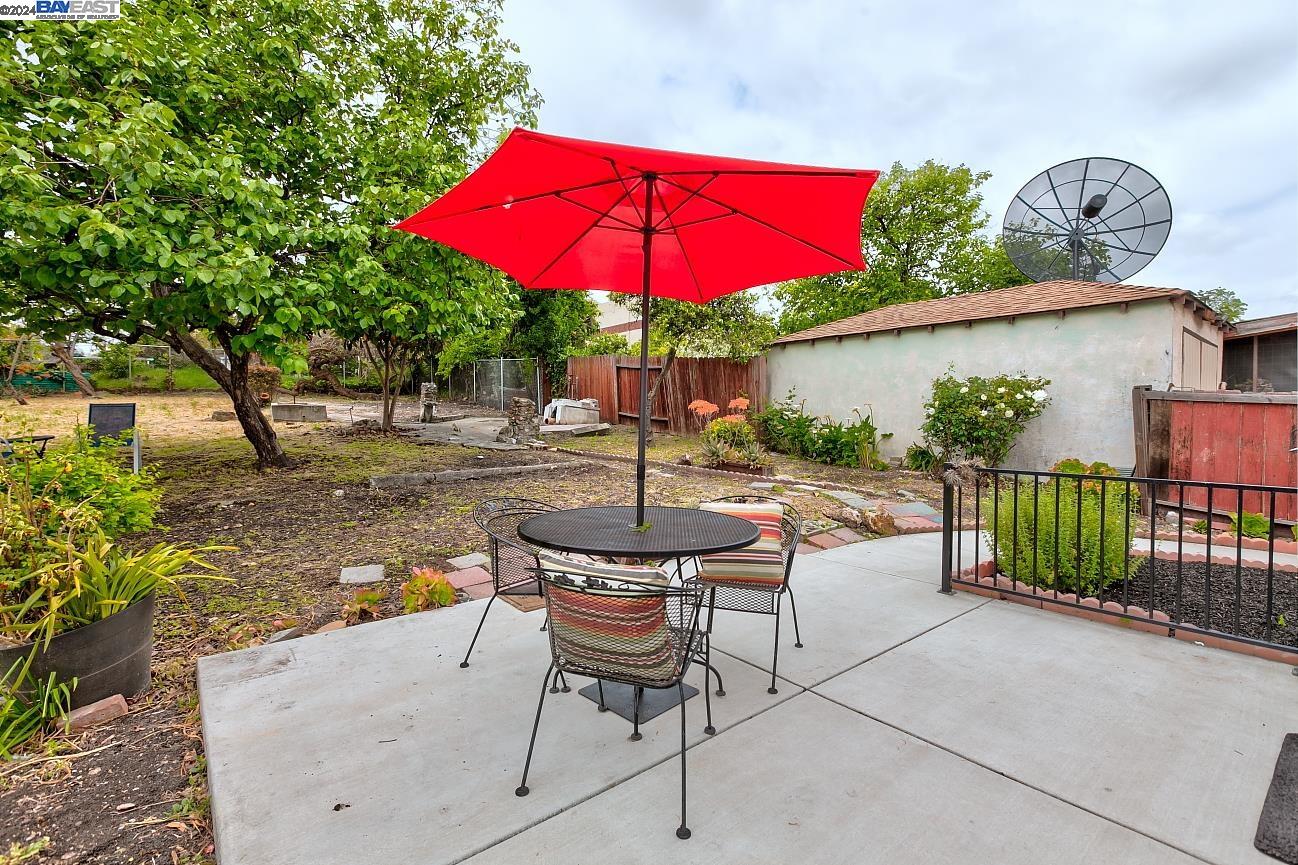 21179 Locust St.