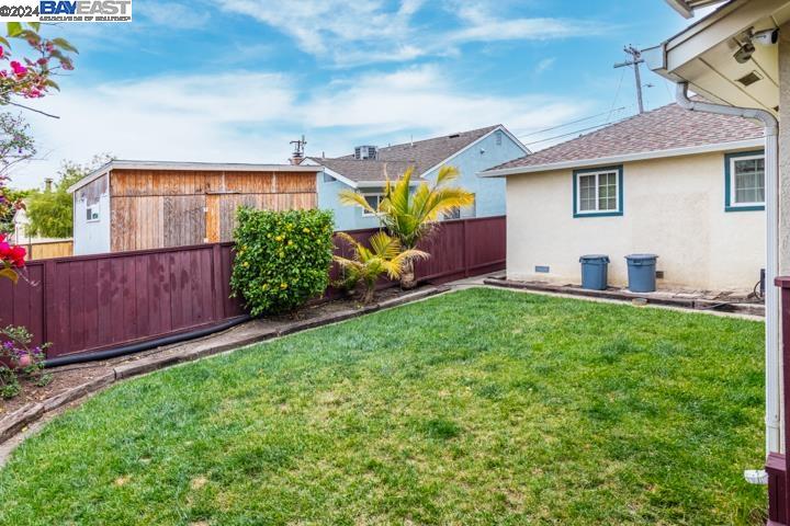 1512 Hickory Ave