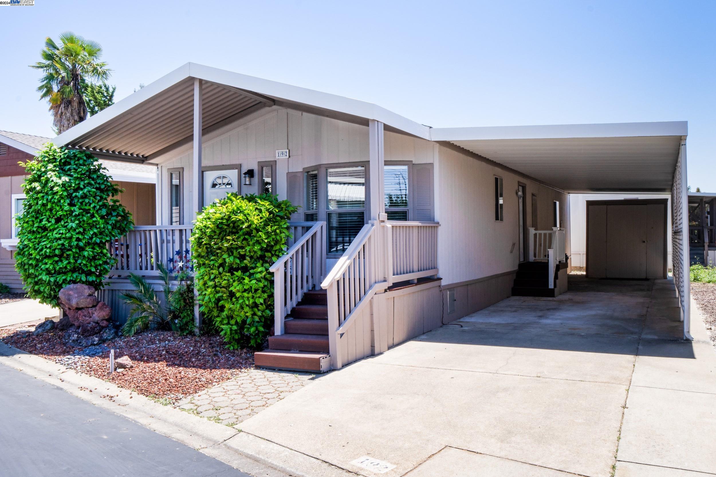 3263 Vineyard Ave # 192