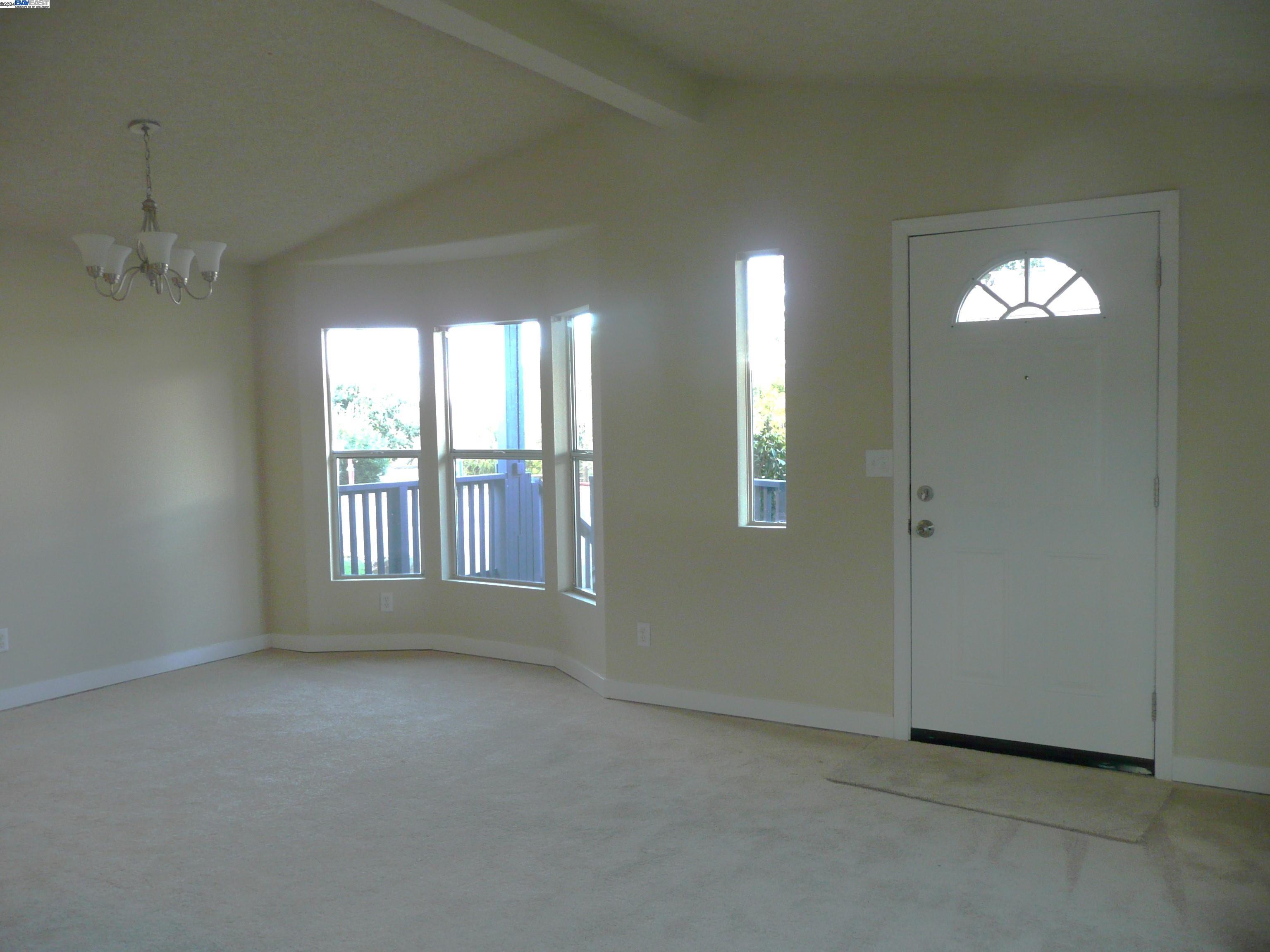 3263 Vineyard Ave # 192