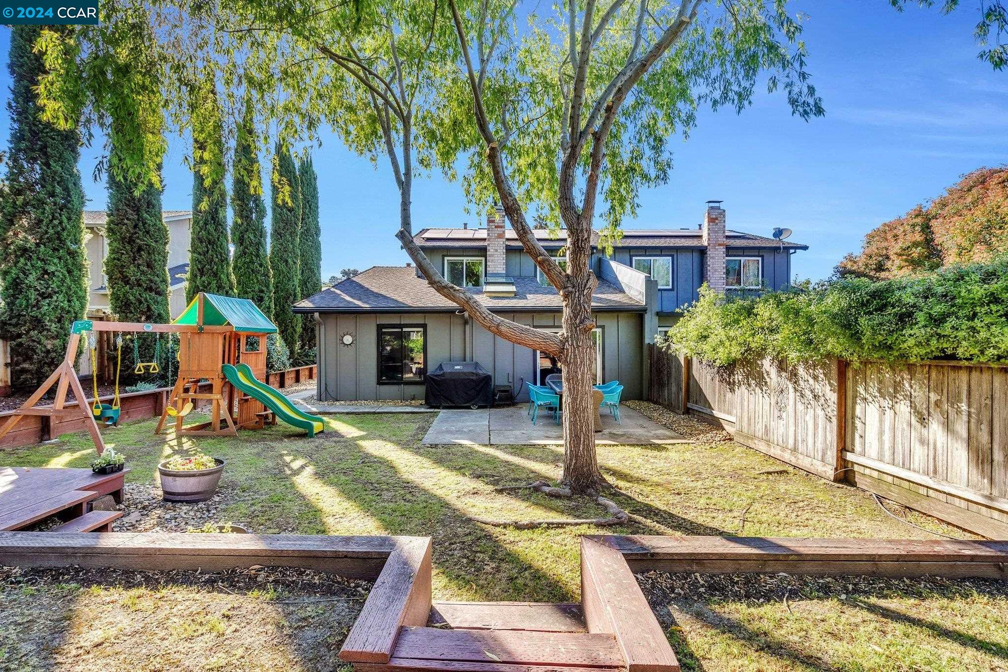 2489 Camino De Jugar