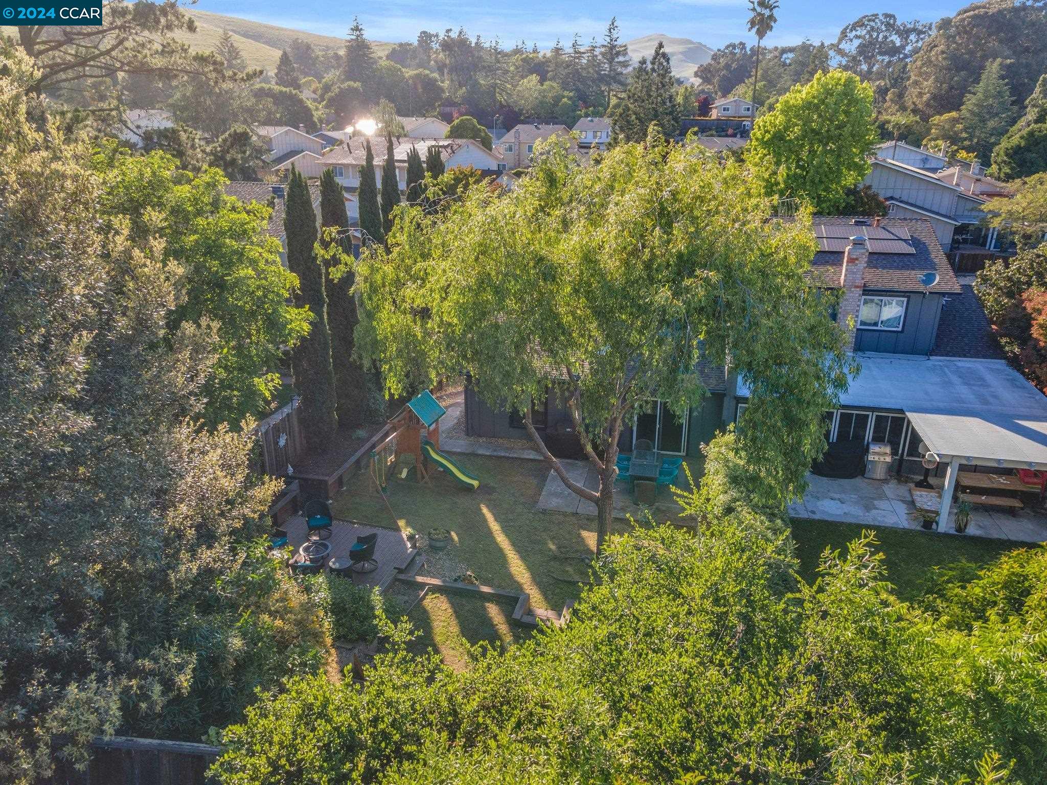 2489 Camino De Jugar