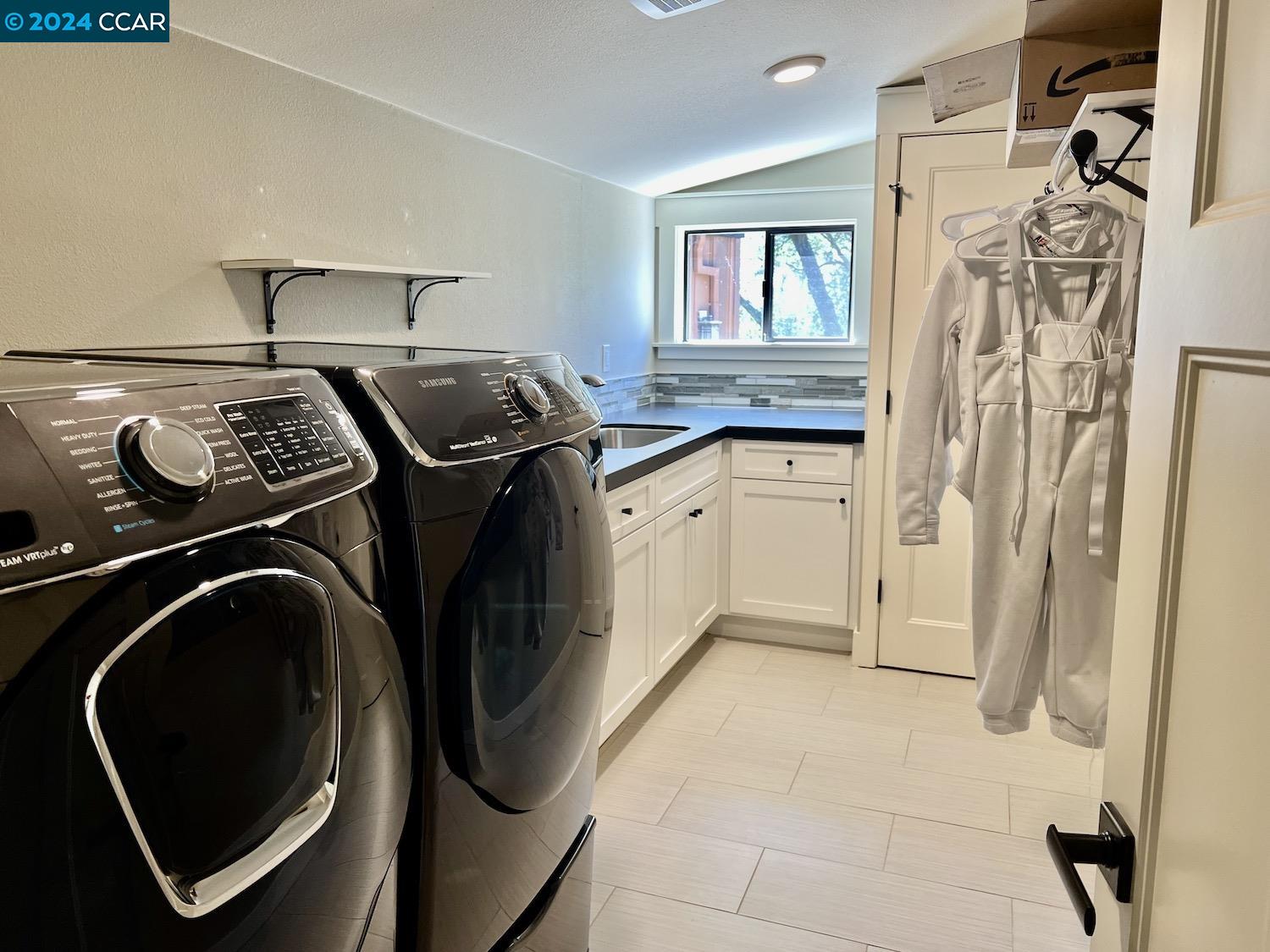 4120 Happy Valley Rd