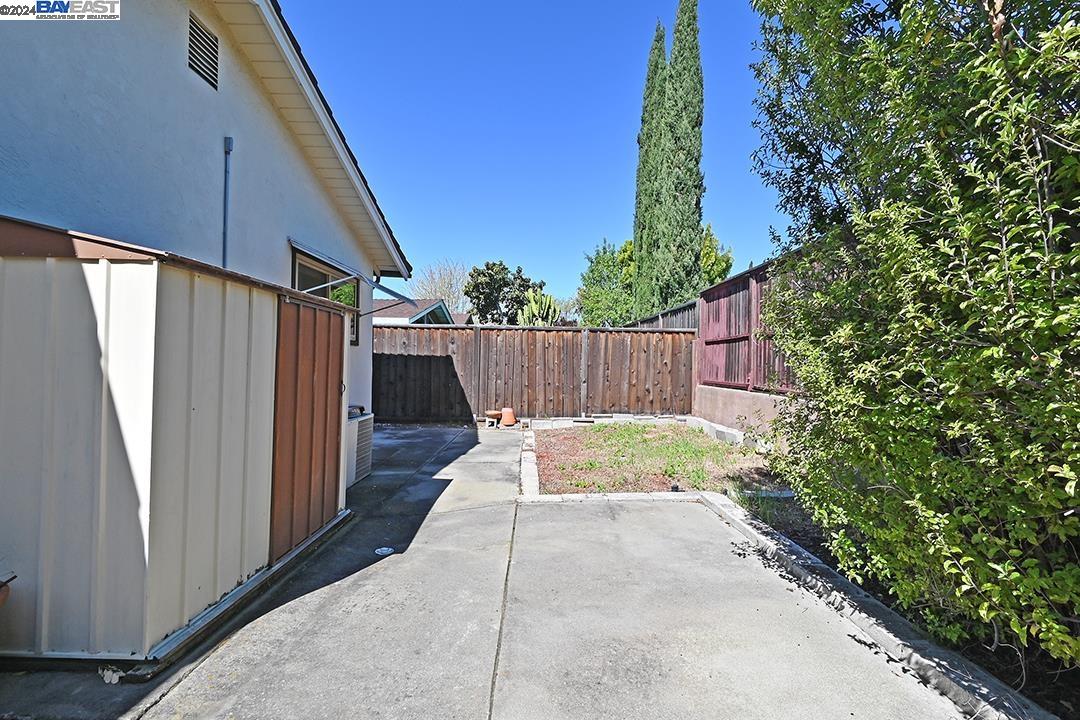 2380 Saint George Dr