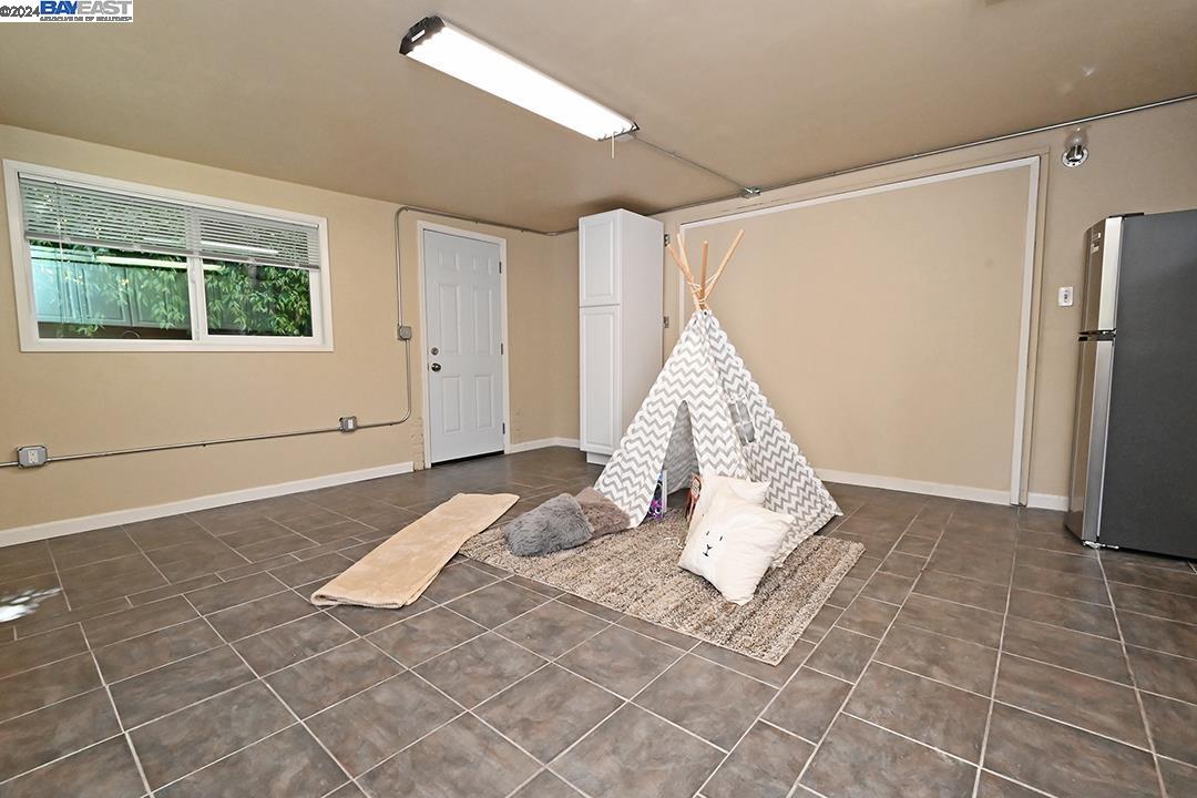 2380 Saint George Dr