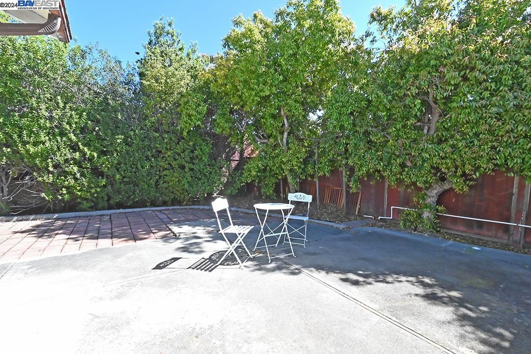 2380 Saint George Dr