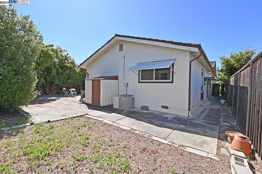 2380 Saint George Dr