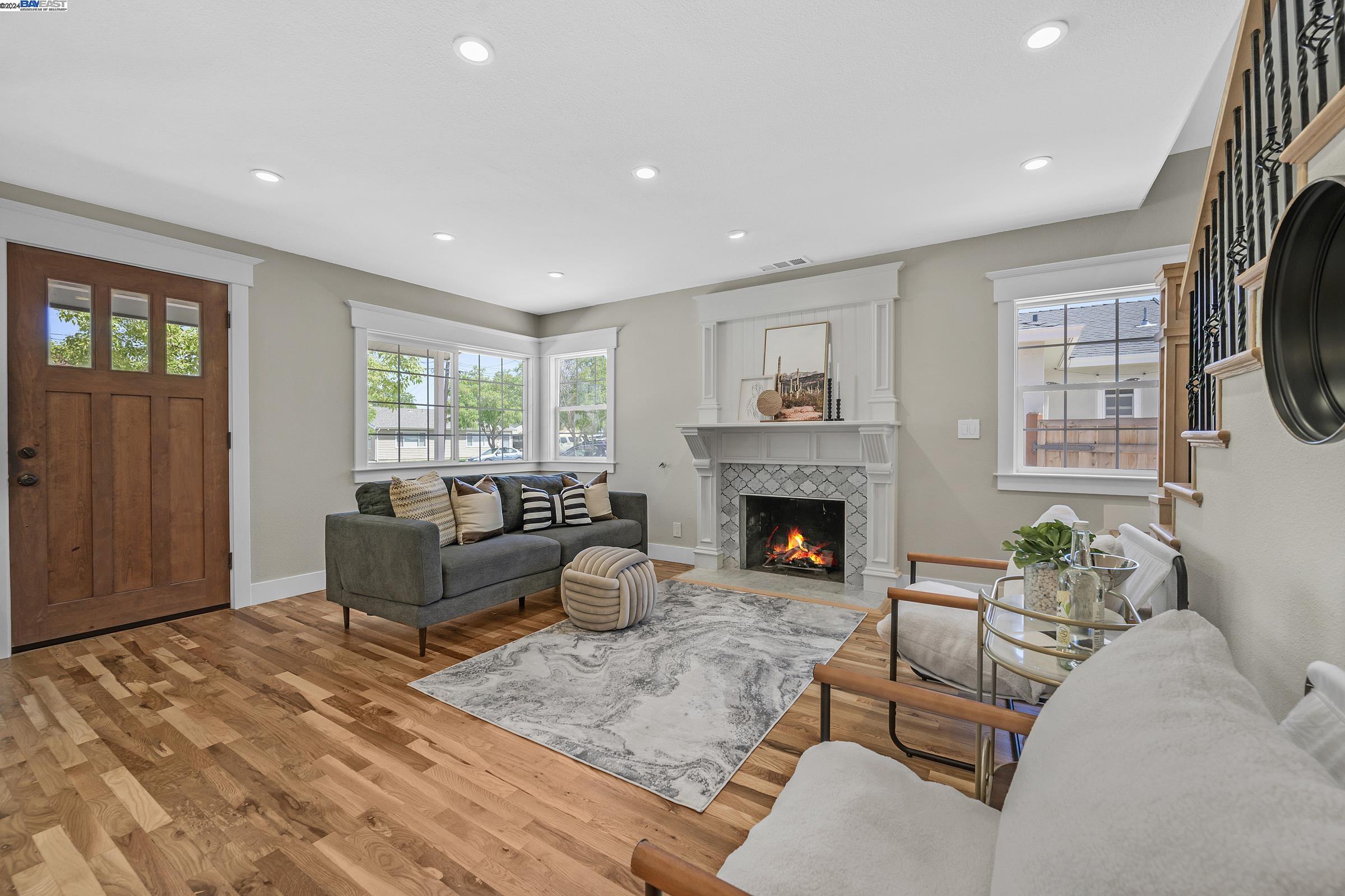 1857 Elm St
