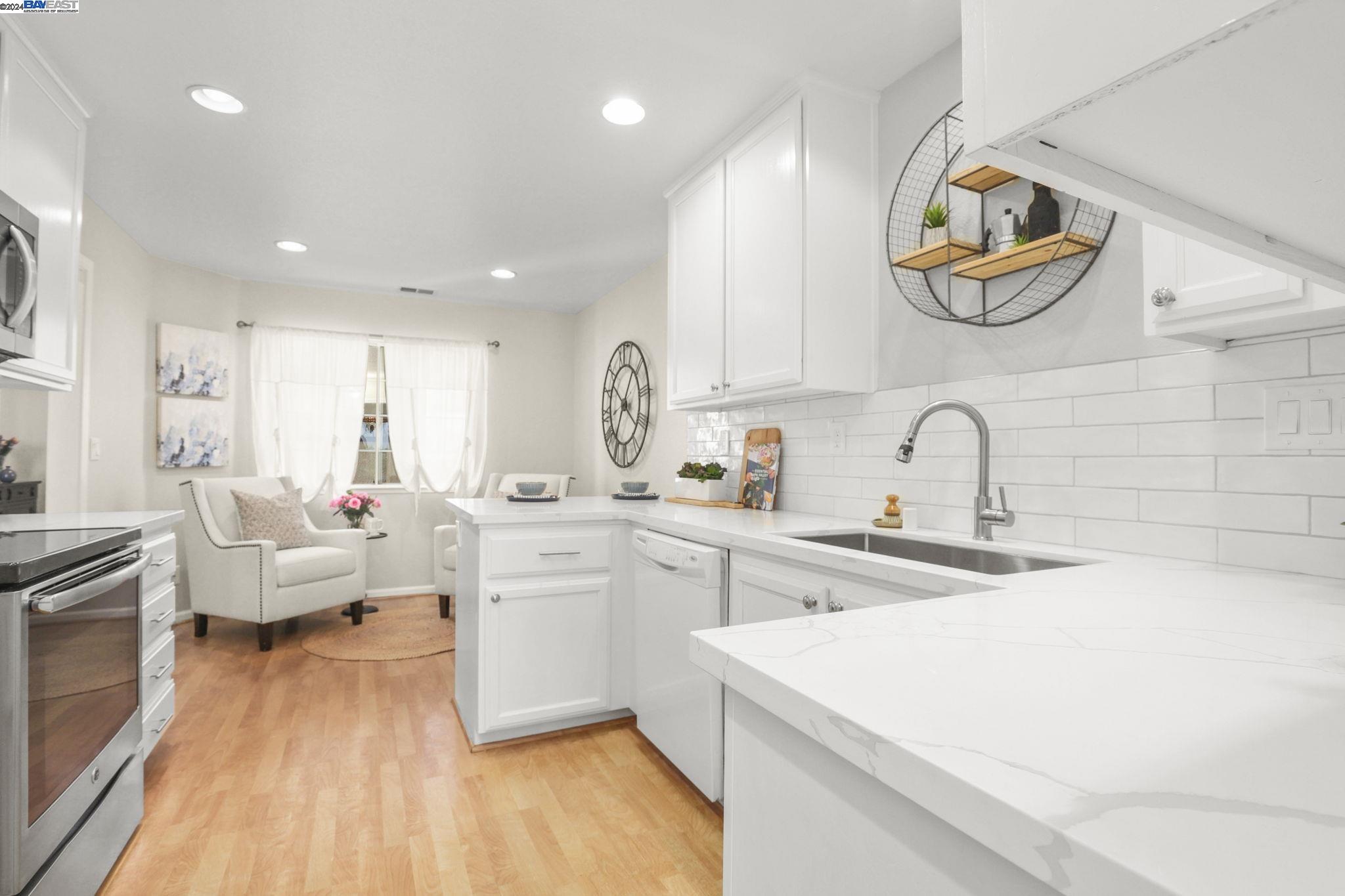 227 Portola Dr