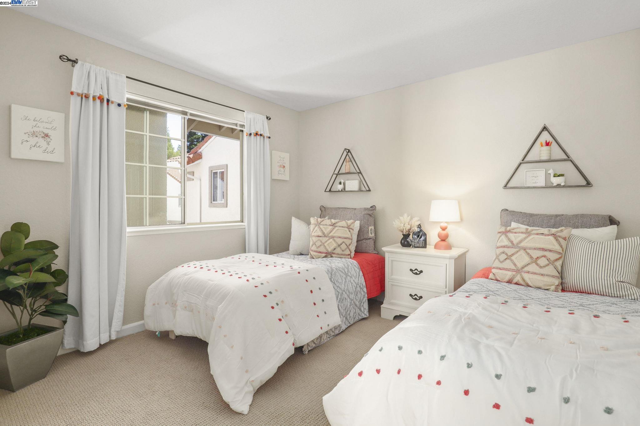 227 Portola Dr