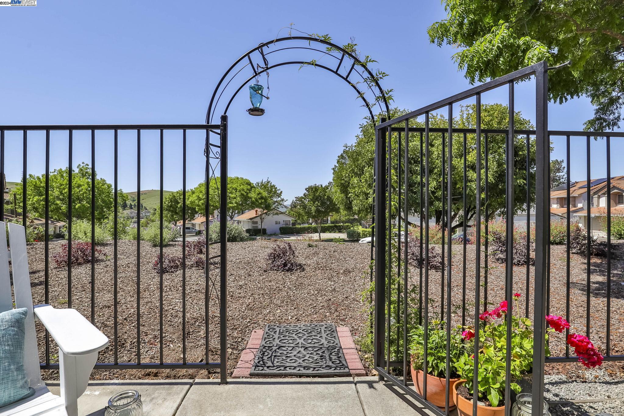 227 Portola Dr