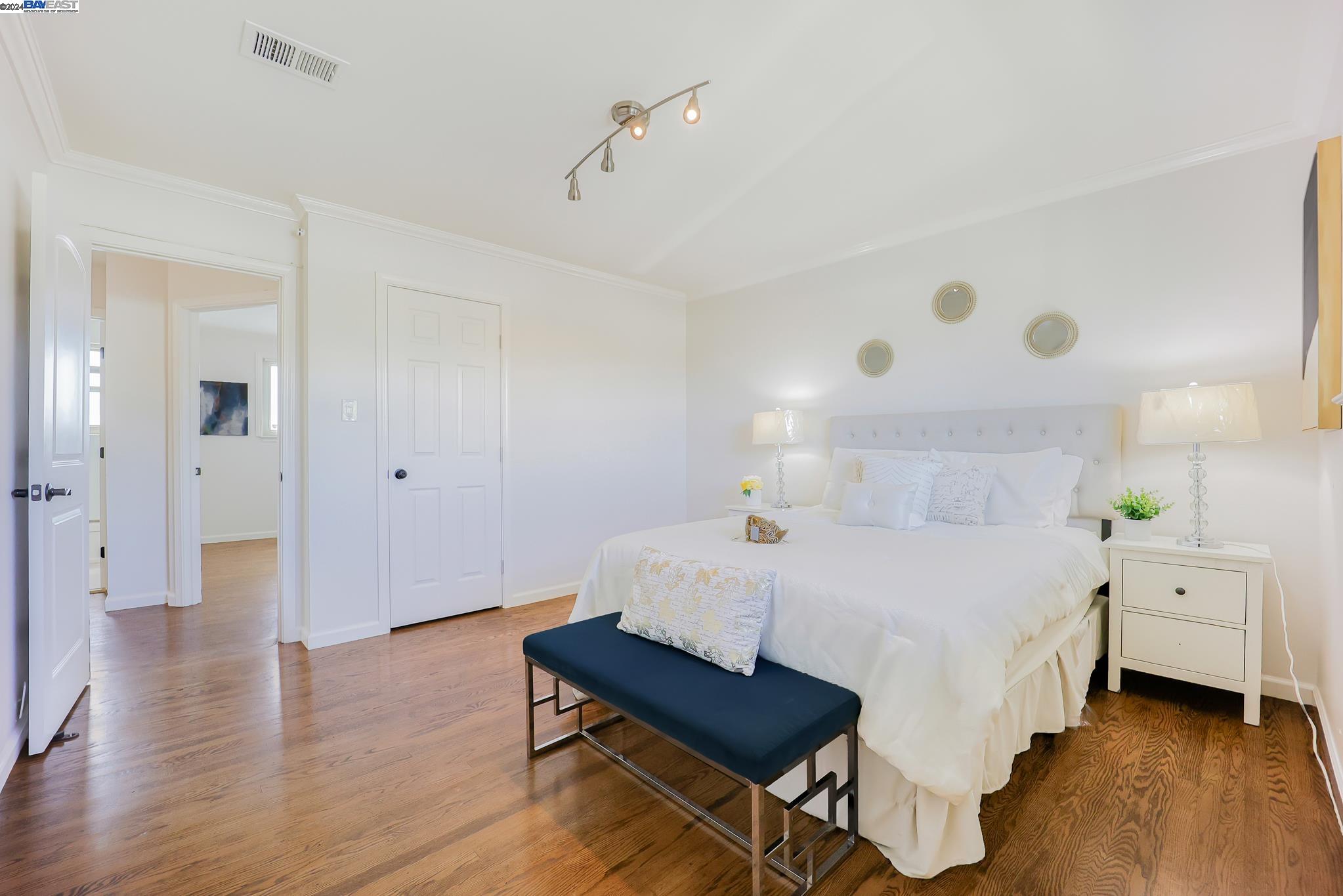 407 Craven Ct