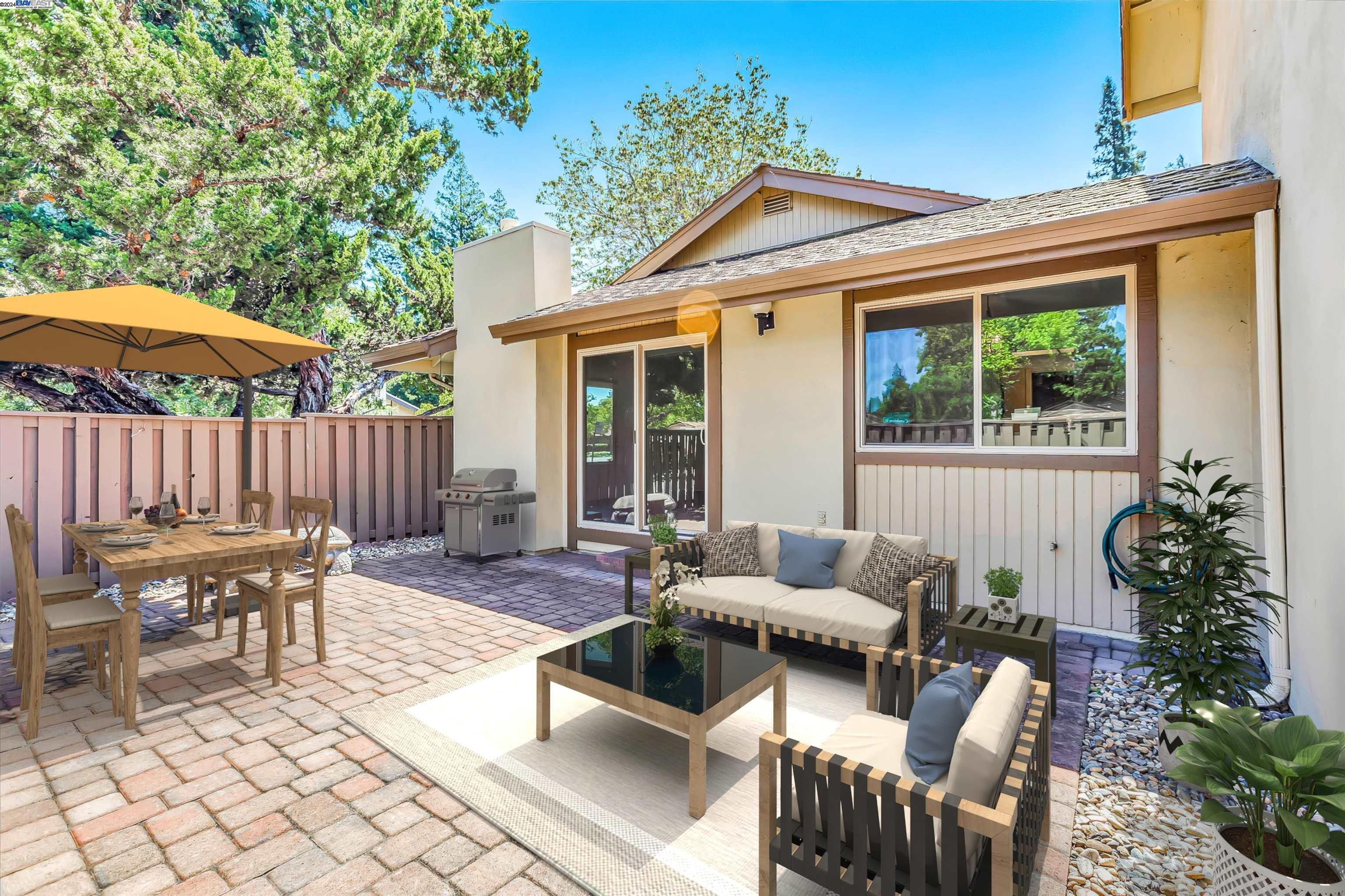 1622 Candelero Dr