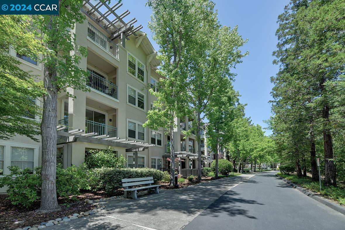 1860 Tice Creek Dr # 1212