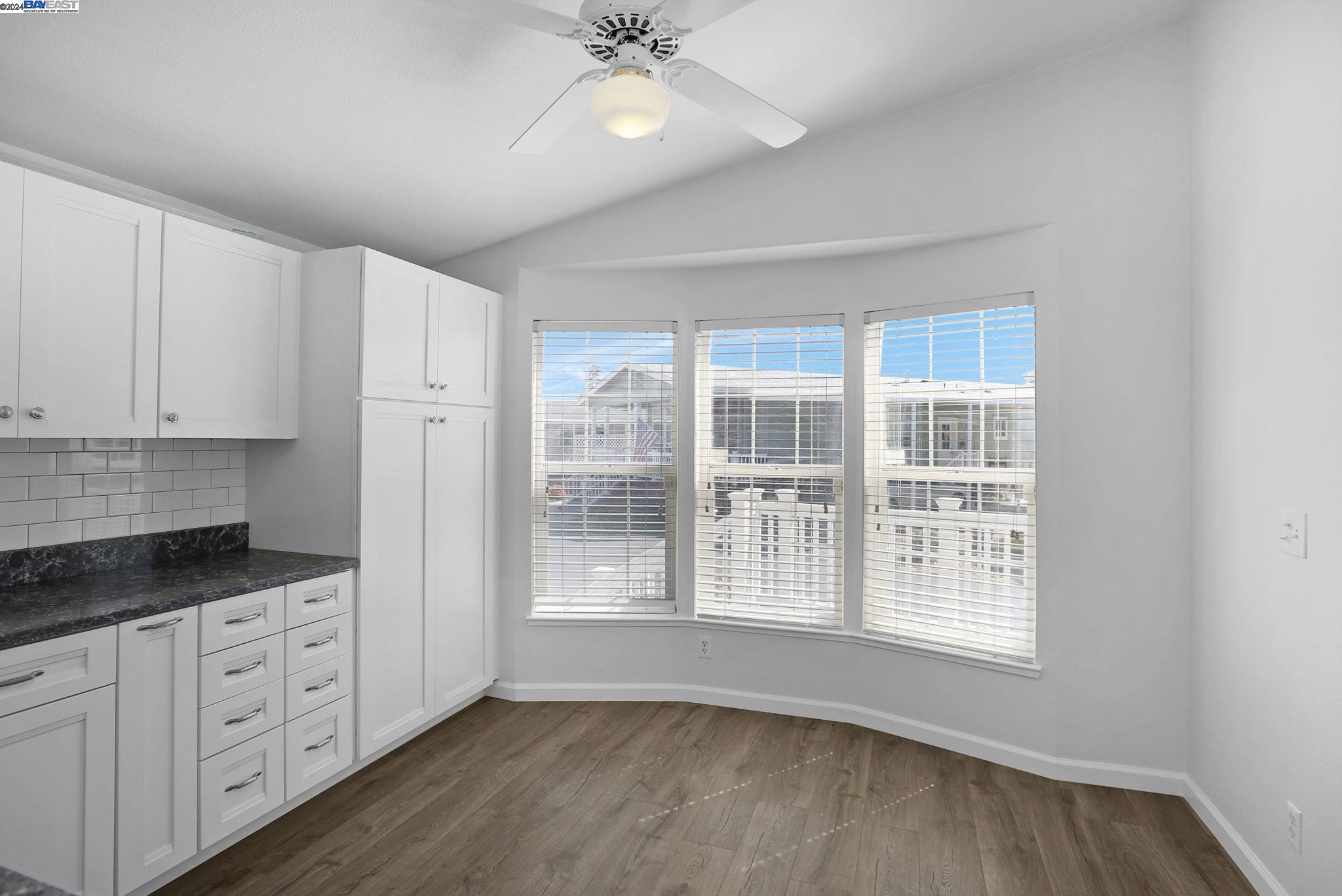 3263 Vineyard Ave., #3 # 3 Unit: #3