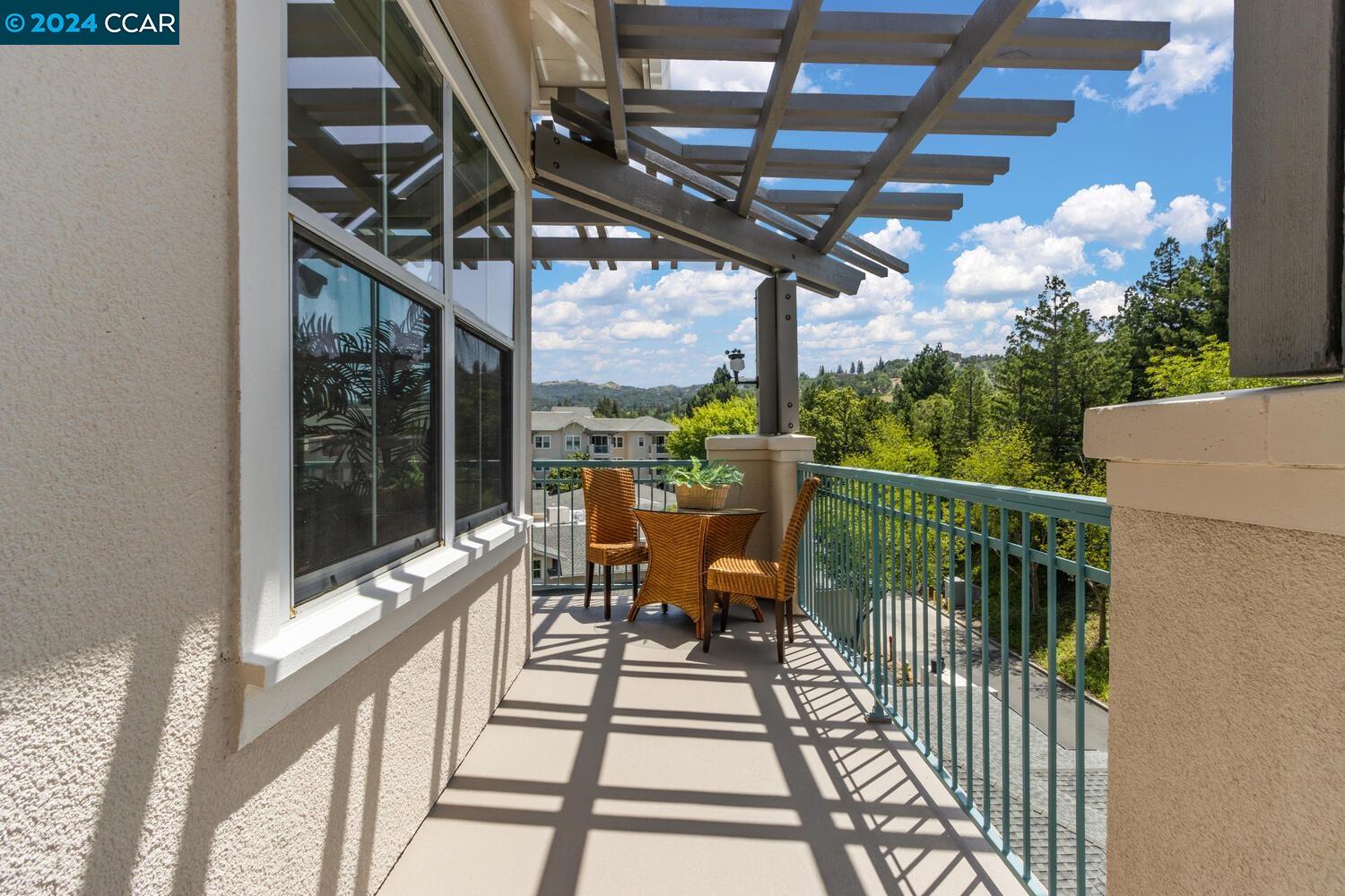 1840 Tice Creek Drive # 2420