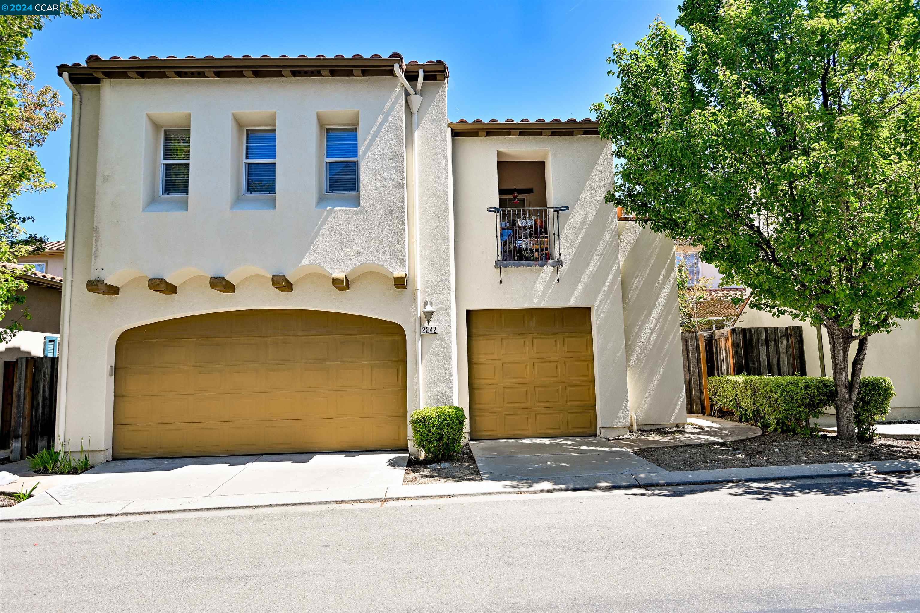 2242 Magnolia Bridge Dr