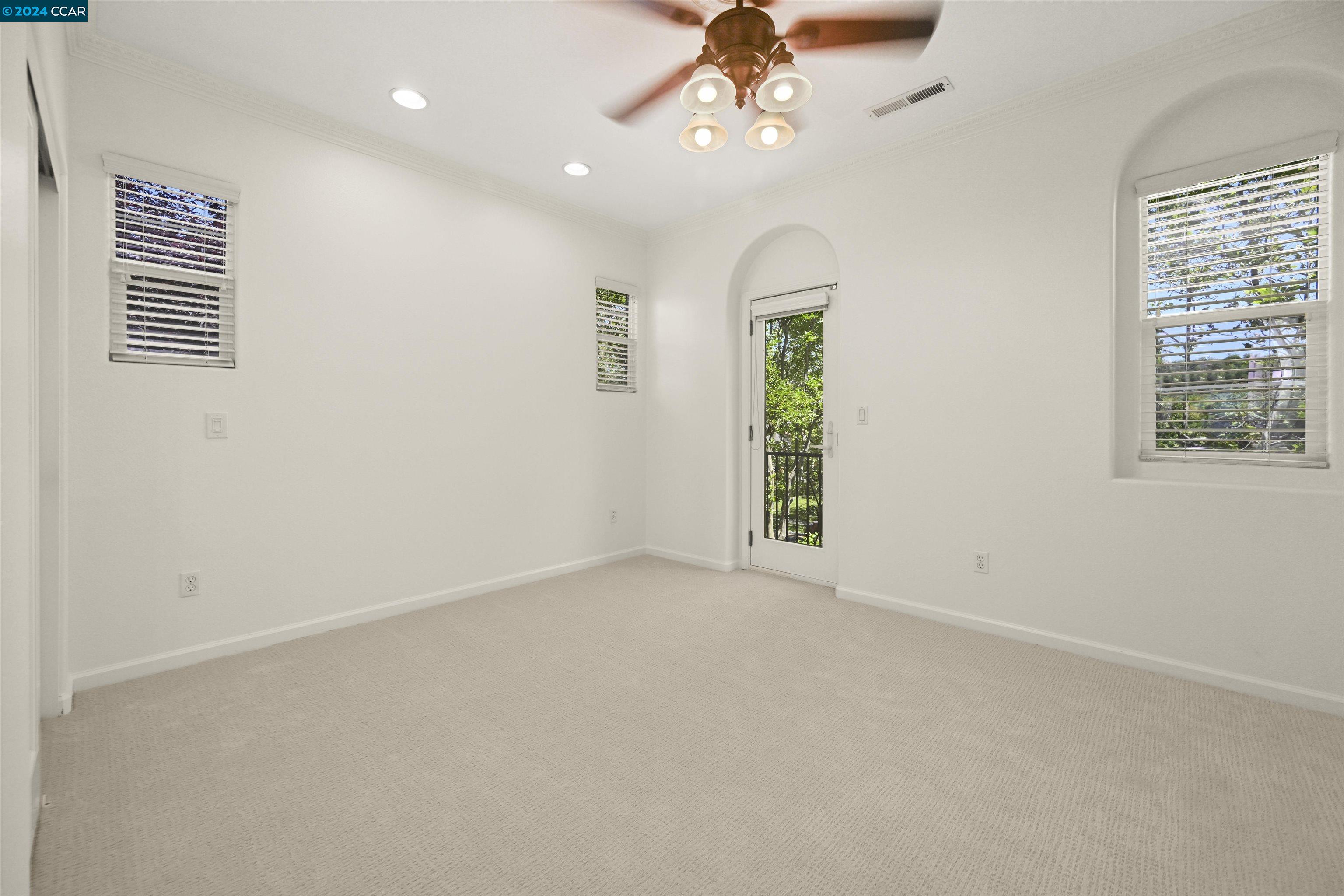 2242 Magnolia Bridge Dr