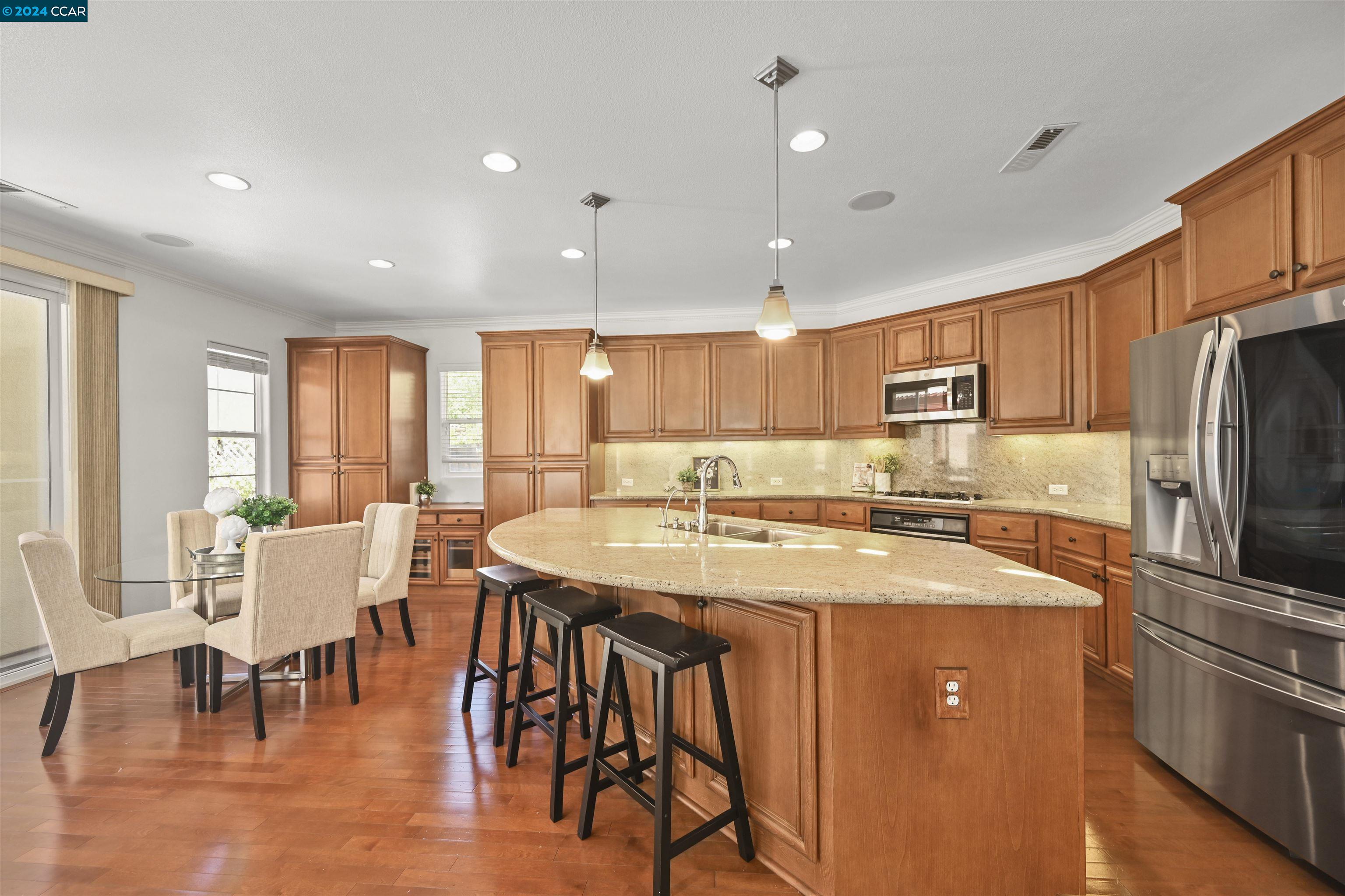 2242 Magnolia Bridge Dr