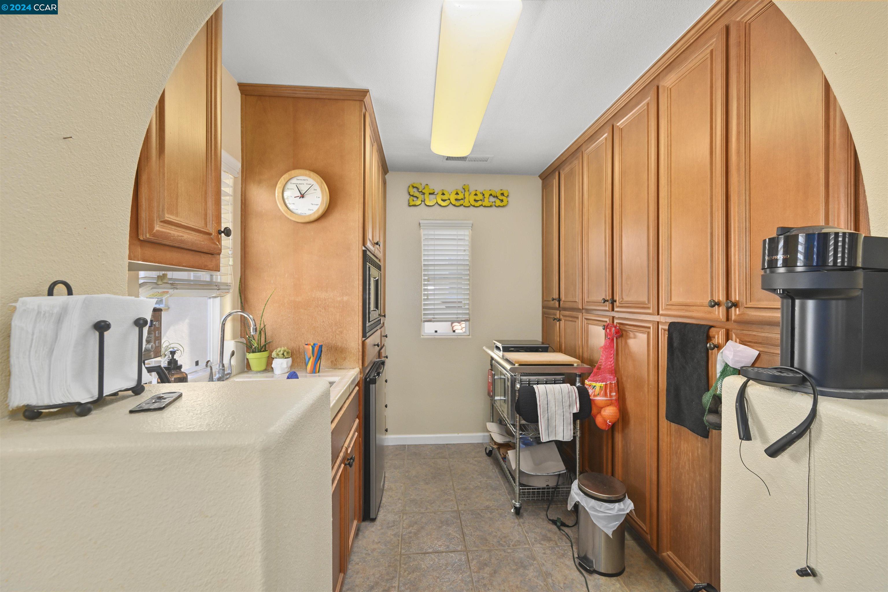 2242 Magnolia Bridge Dr