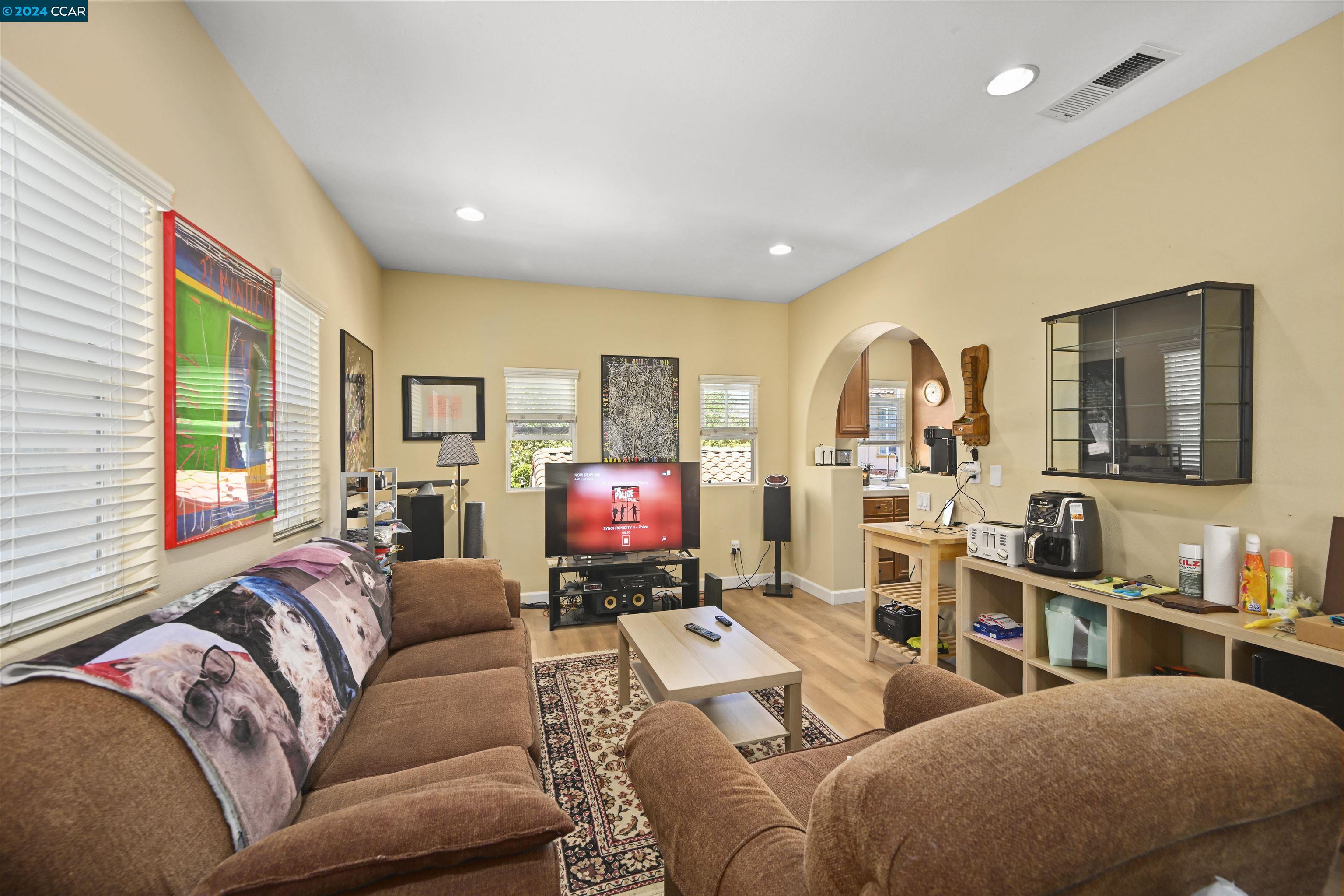 2242 Magnolia Bridge Dr