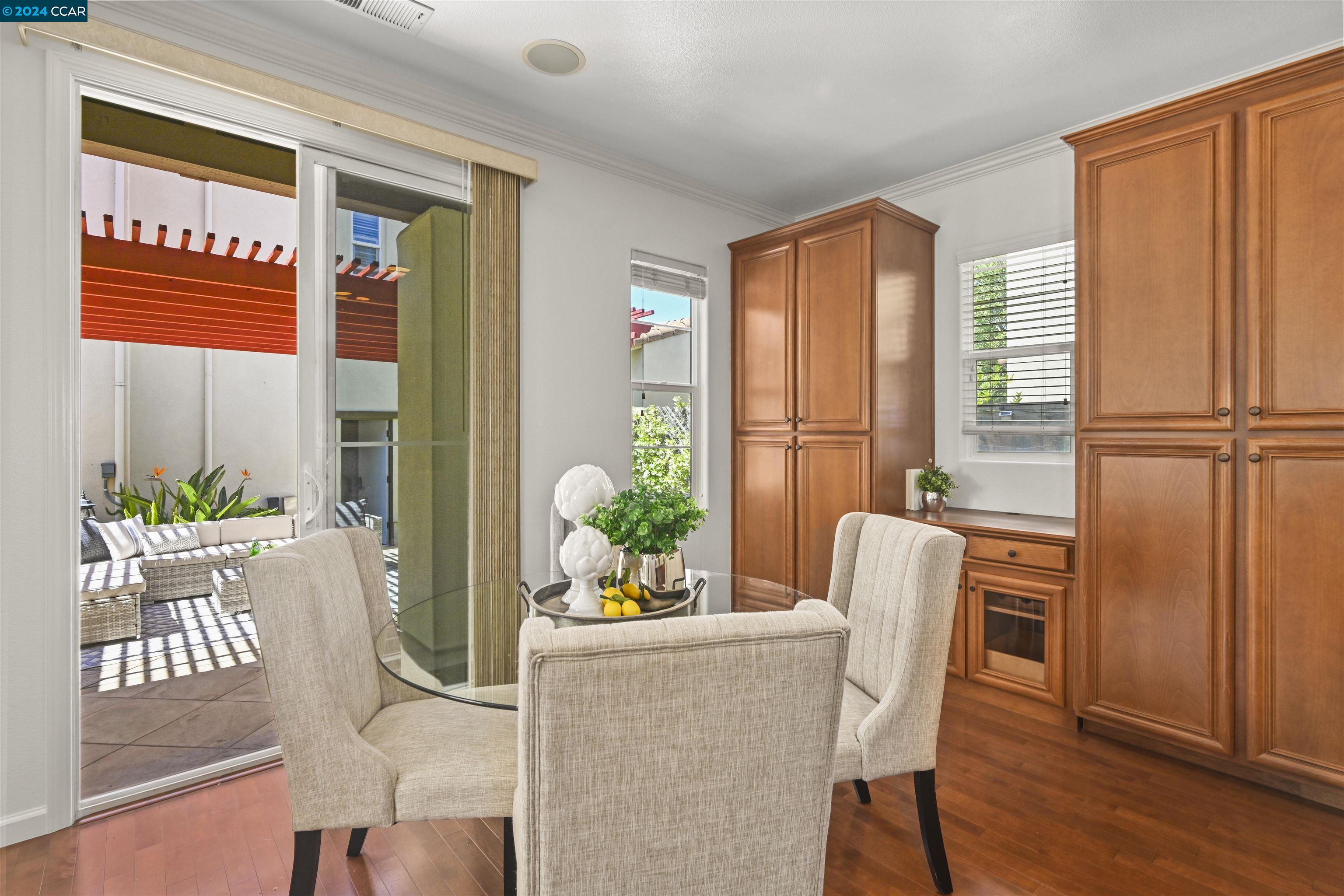 2242 Magnolia Bridge Dr