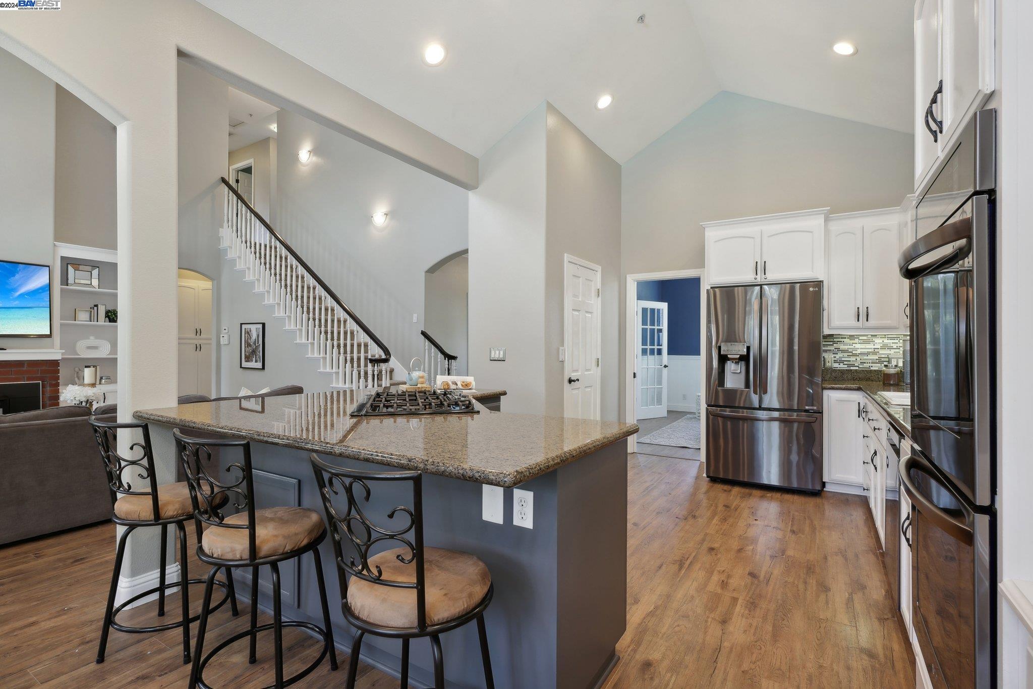2393 Vintage Ln