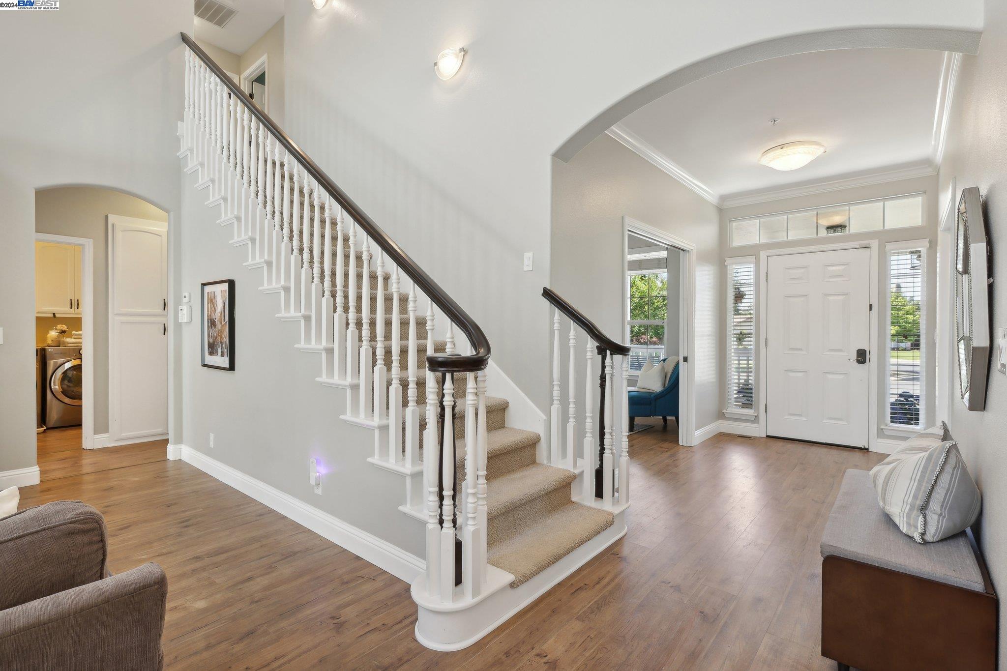 2393 Vintage Ln