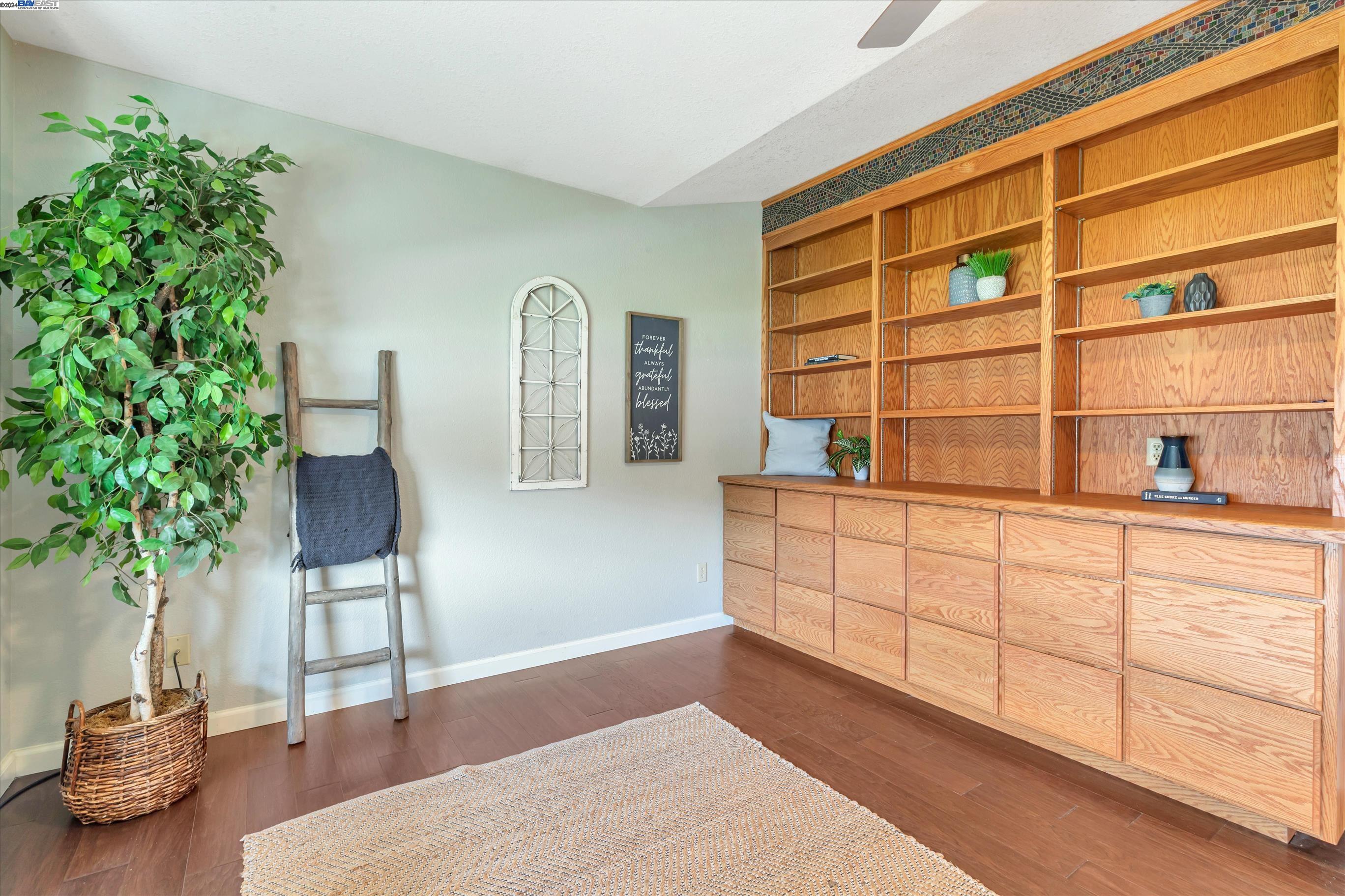 417 Shilling Ave