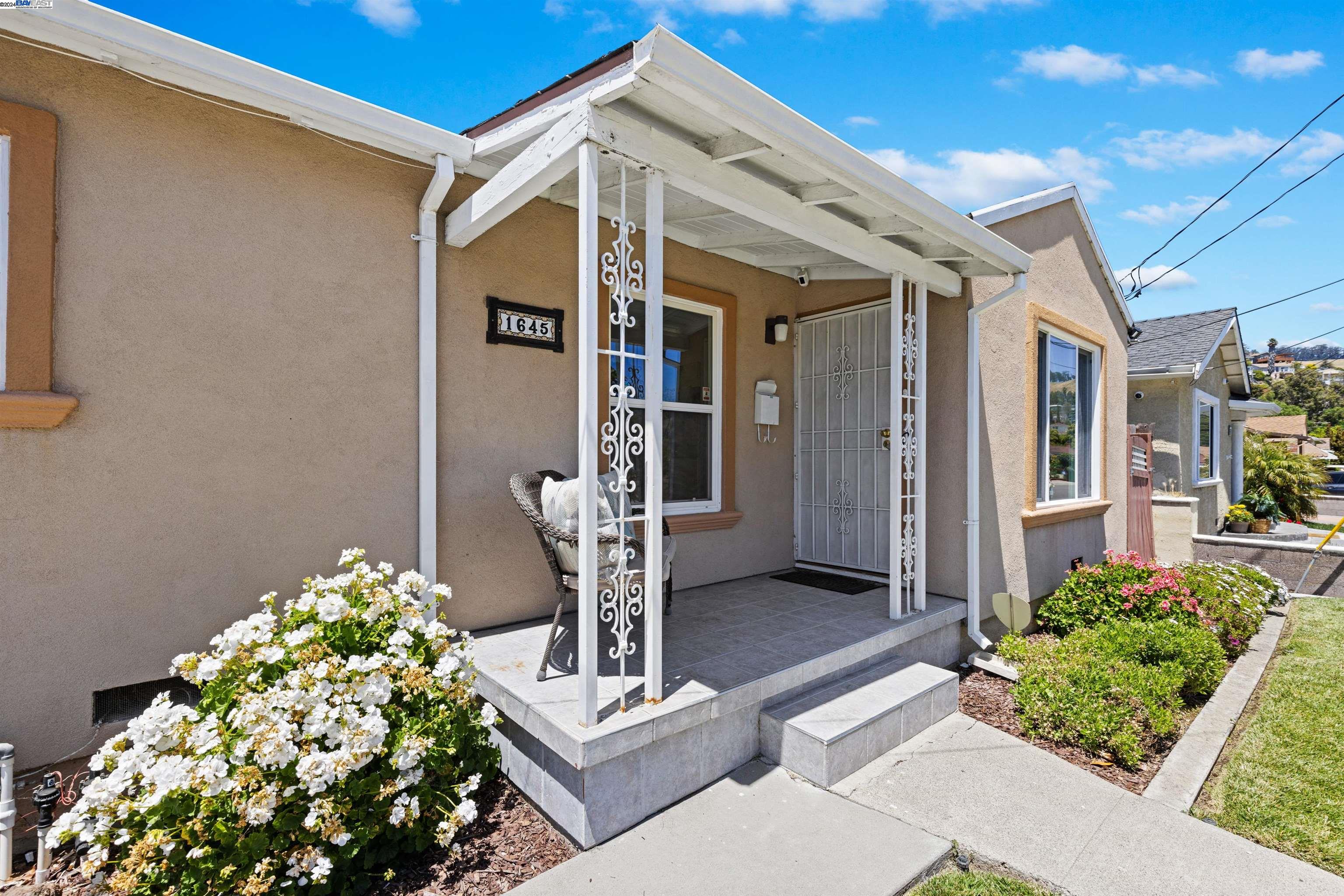 1645 Halsey Ave
