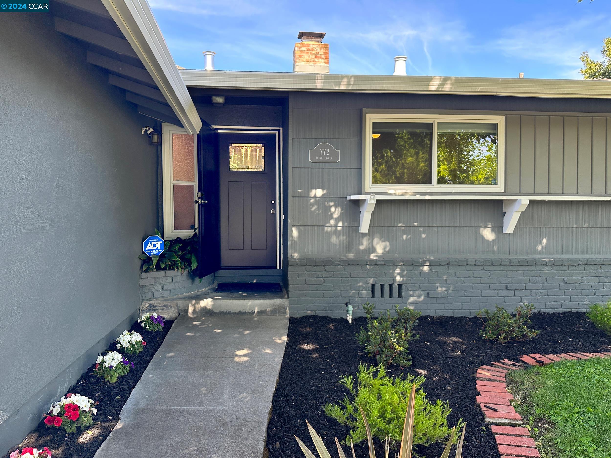 772 Duke Cir