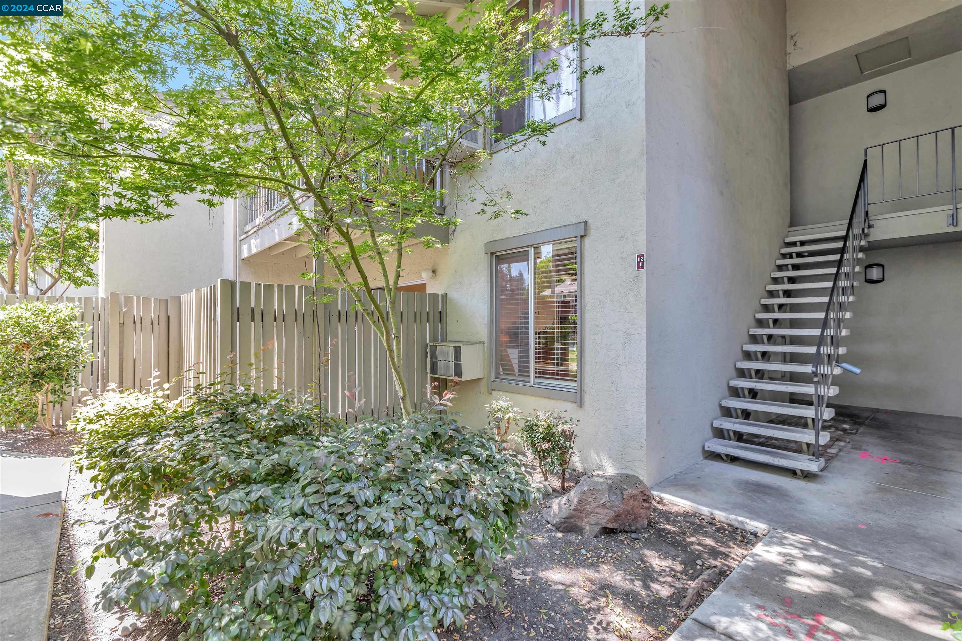2564 Walnut Blvd # 111